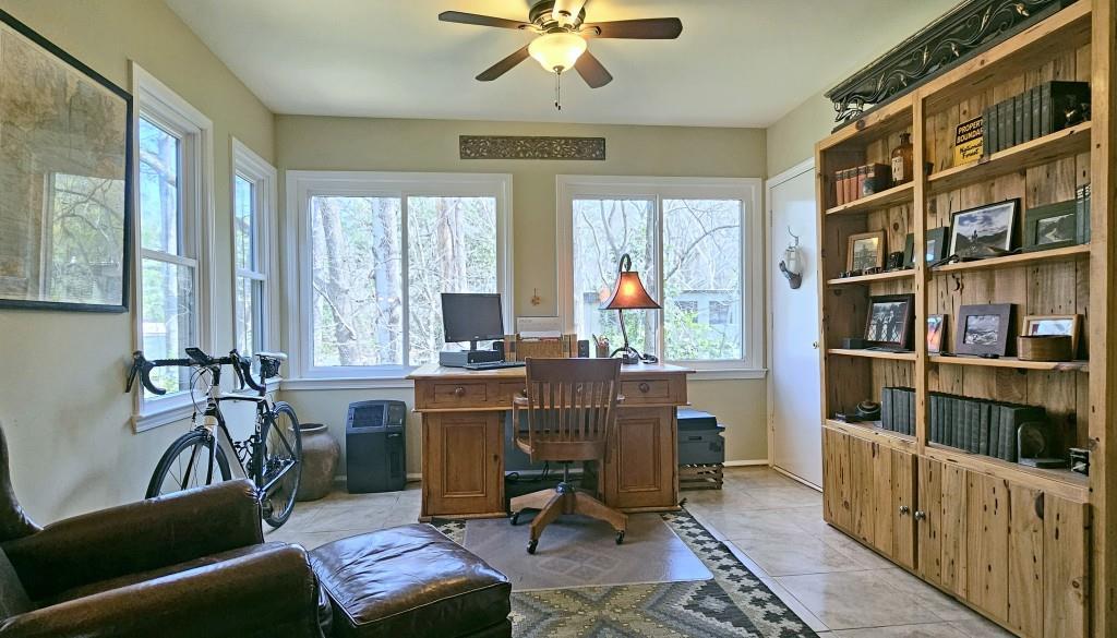 Monet Ct Nw, Atlanta, GA 30327