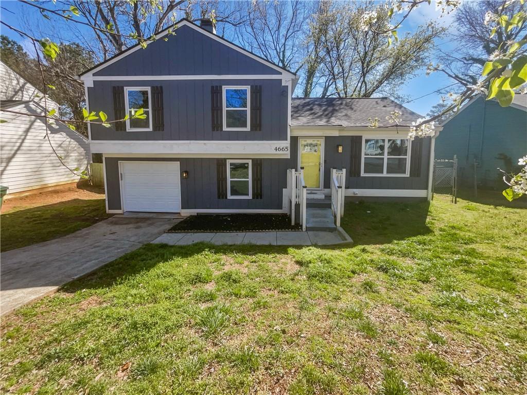 Garden Hills Dr, Stone Mountain, GA 30083