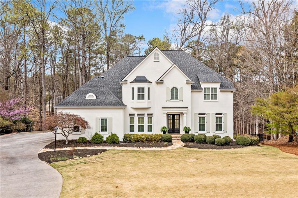 Hampton Bluff Dr, Alpharetta, GA 30004