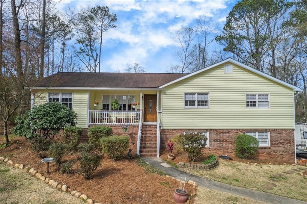 Rivercrest Dr, Woodstock, GA 30188