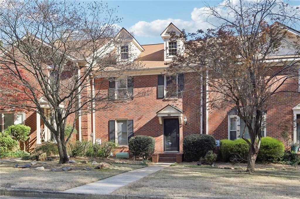 Huntington Place Dr, Sandy Springs, GA 30350