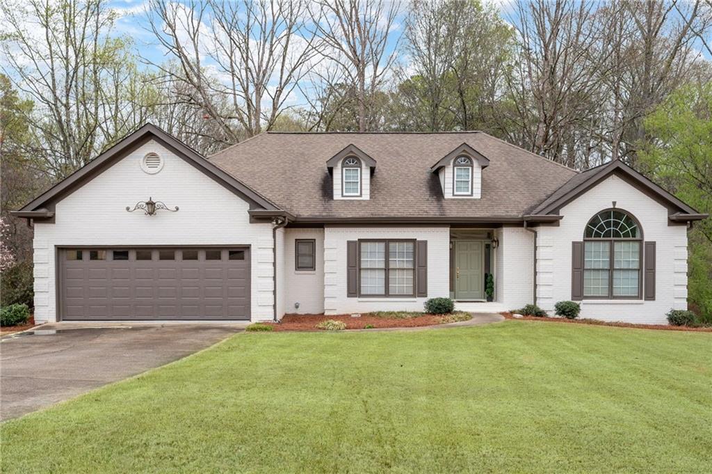 Hayden Farms Dr, Powder Springs, GA 30127