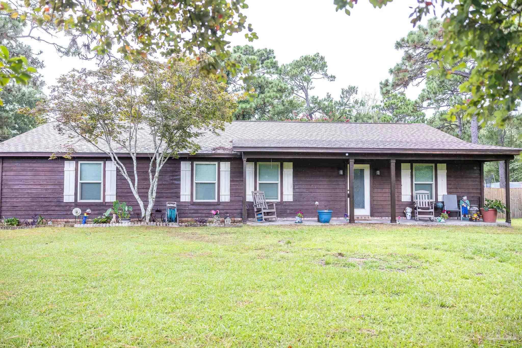 Chief Mate Dr, Pensacola, FL 32506
