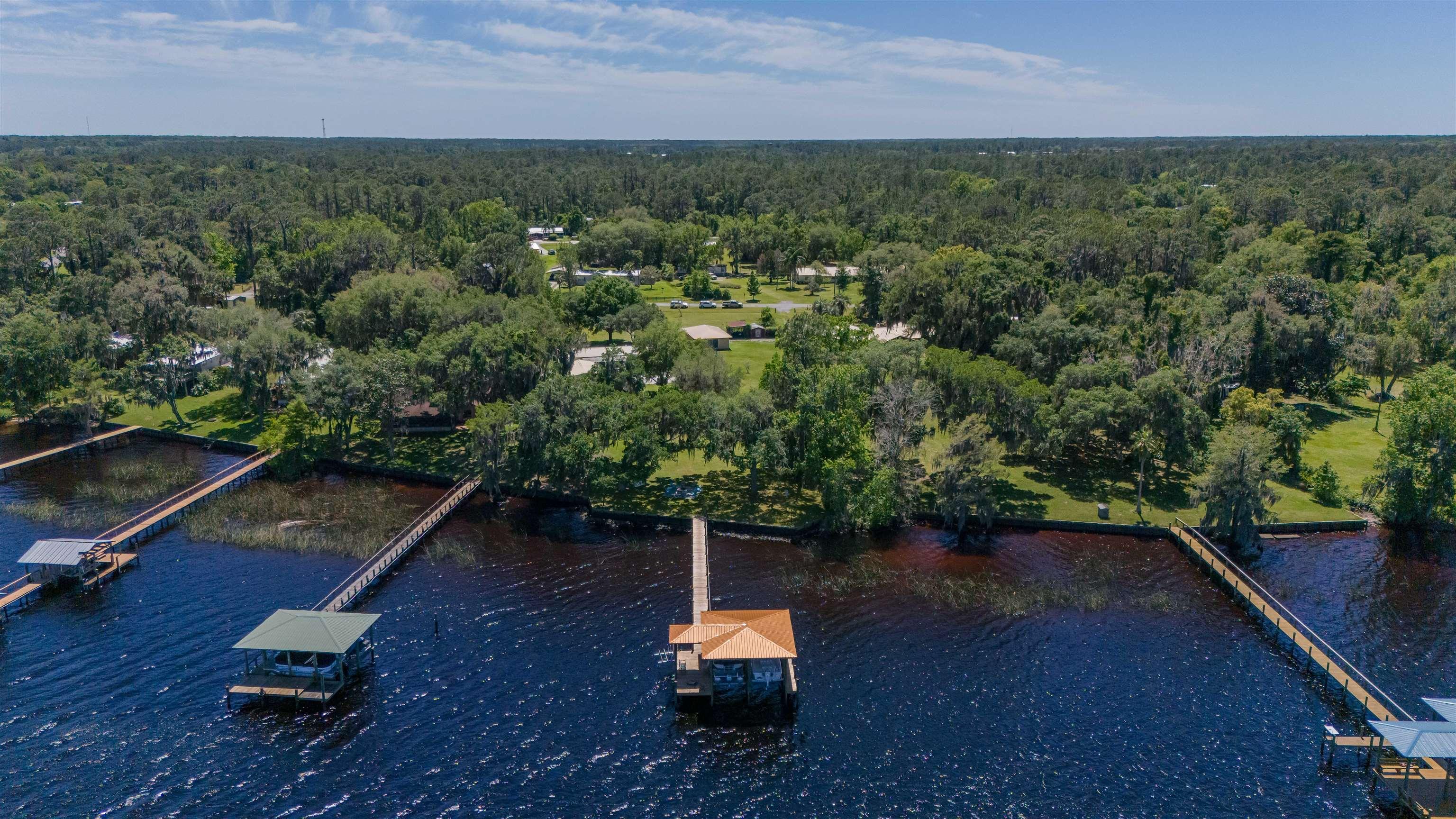 Crescent Lake Shore Dr, Crescent City, FL 32112