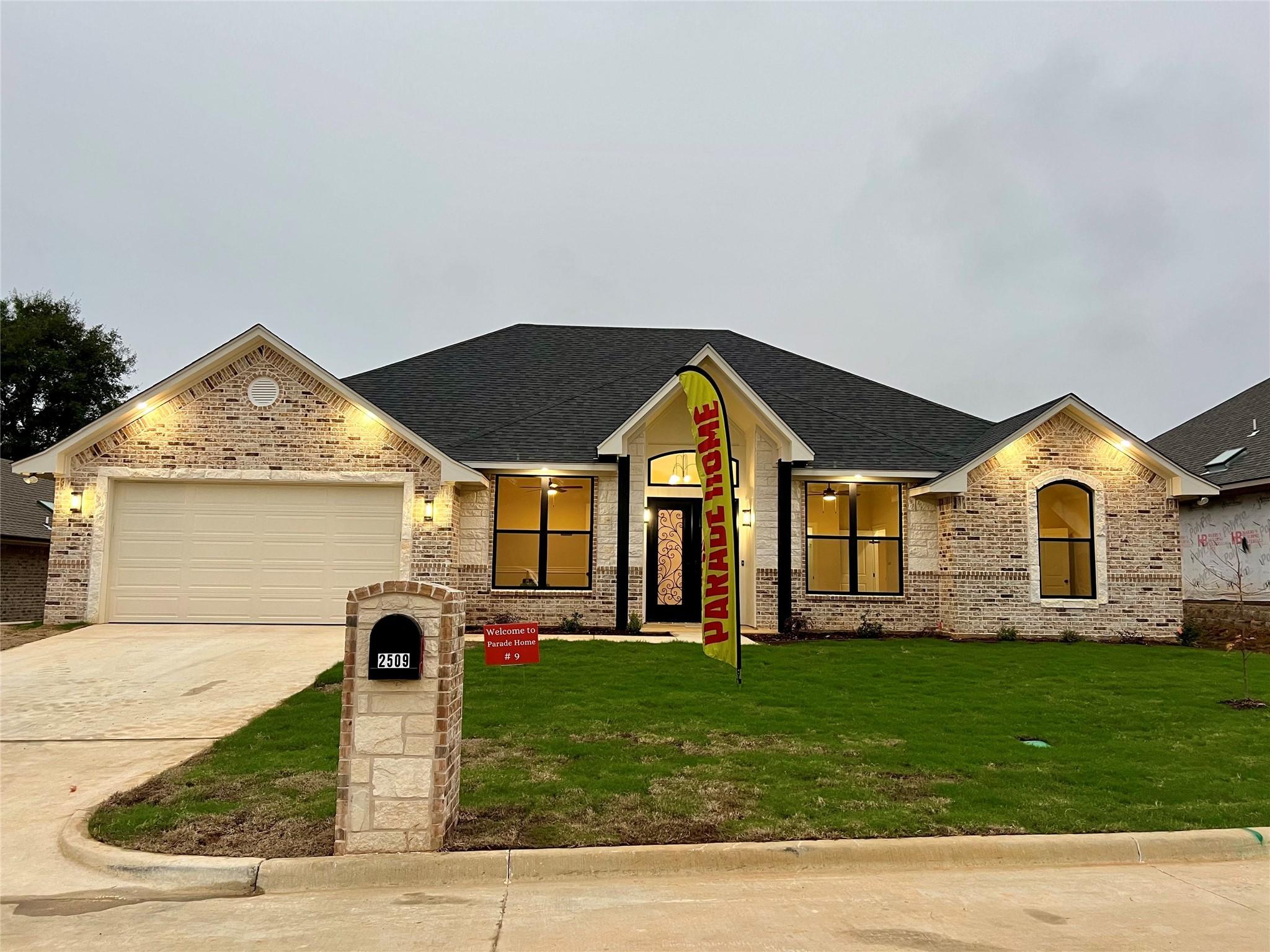 Windmill Ln, Longview, TX 75601
