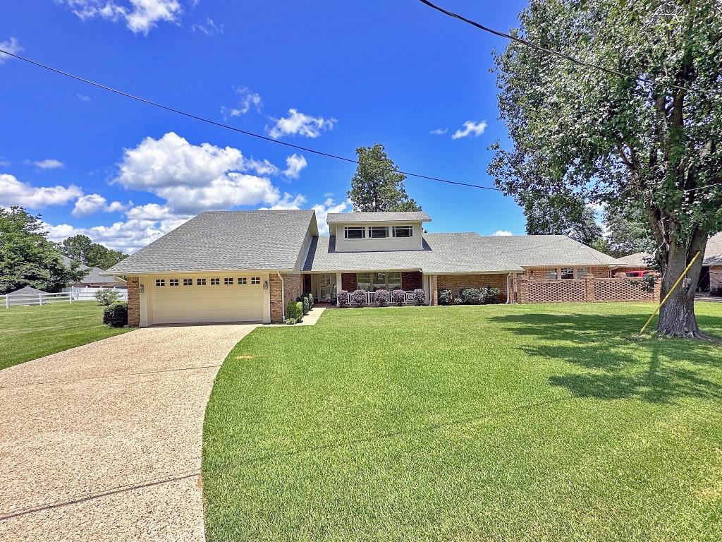 Ridgeway Ln, Chandler, TX 75758