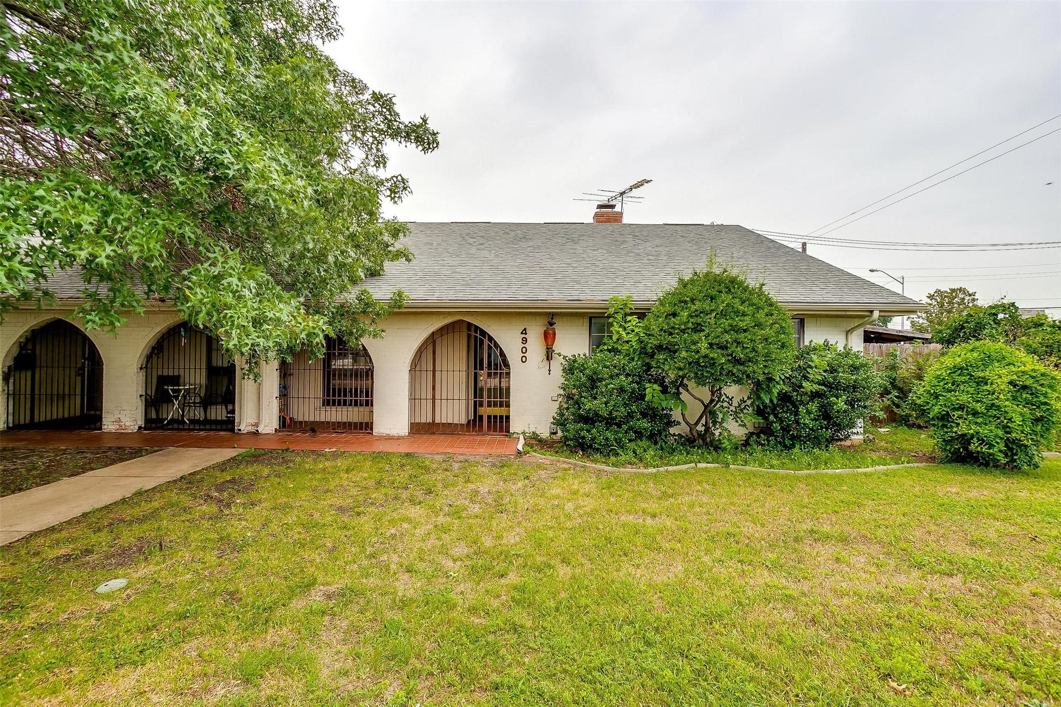Inverness Ave, Fort Worth, TX 76132