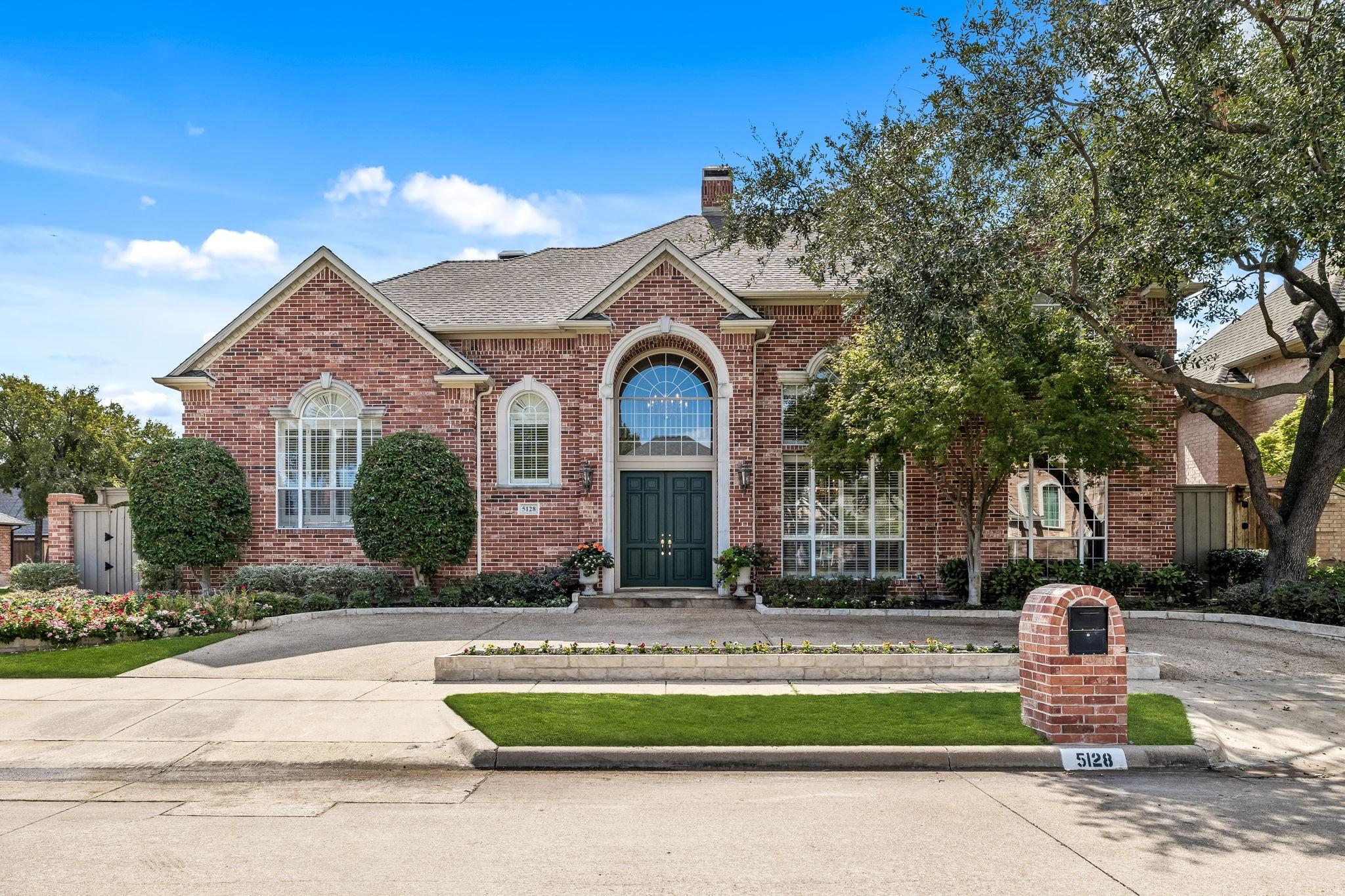 Scarborough Ln, Dallas, TX 75287
