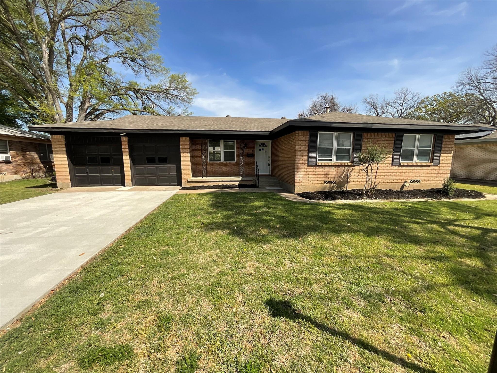 Bonnie Wayne St, Haltom City, TX 76117