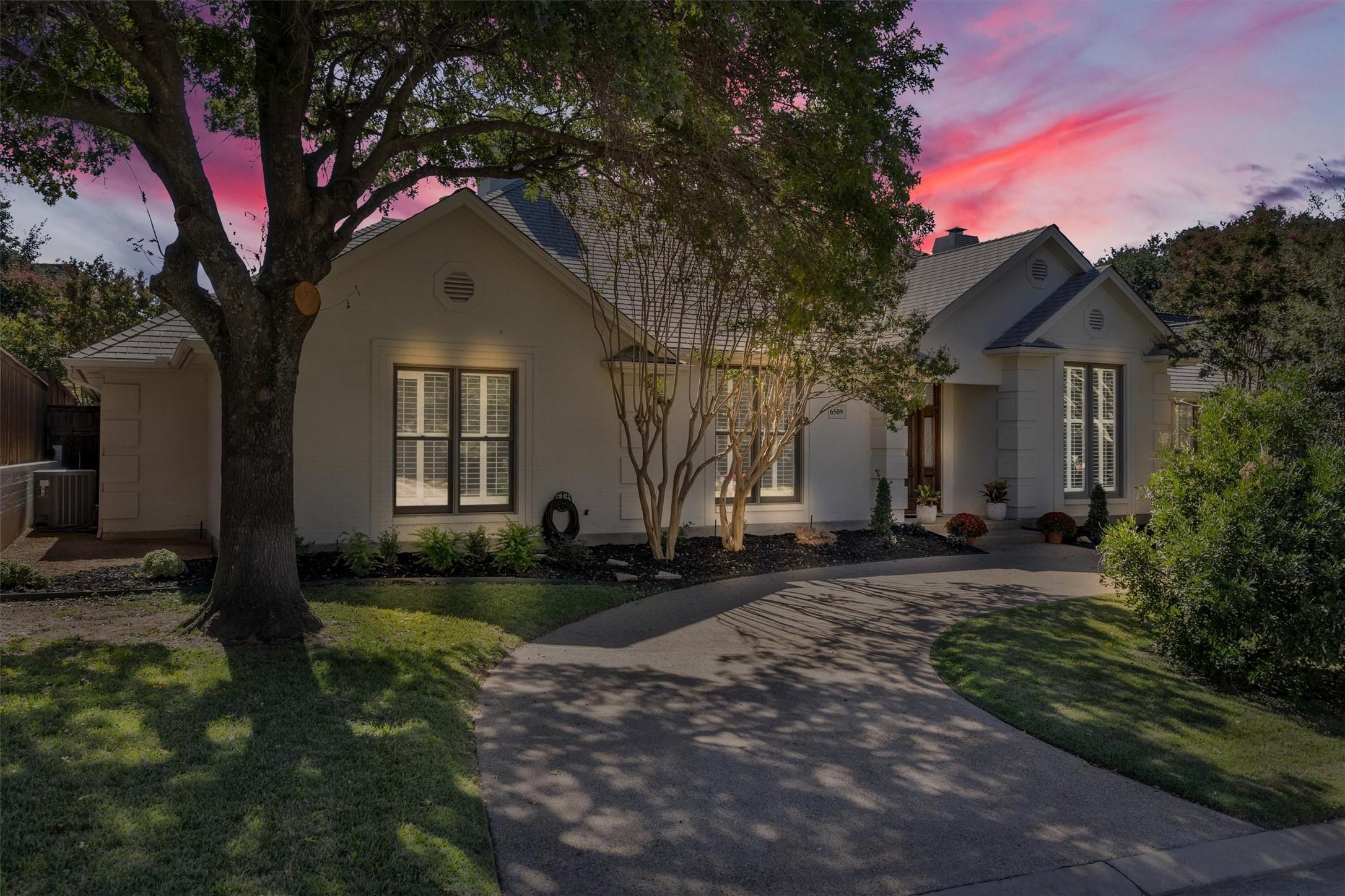Castle Pines Rd, Fort Worth, TX 76132