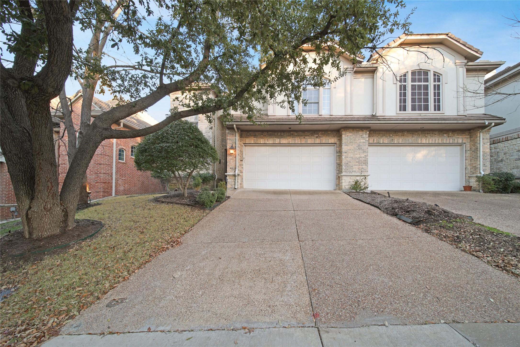 Castle Rock Ct, Irving, TX 75038