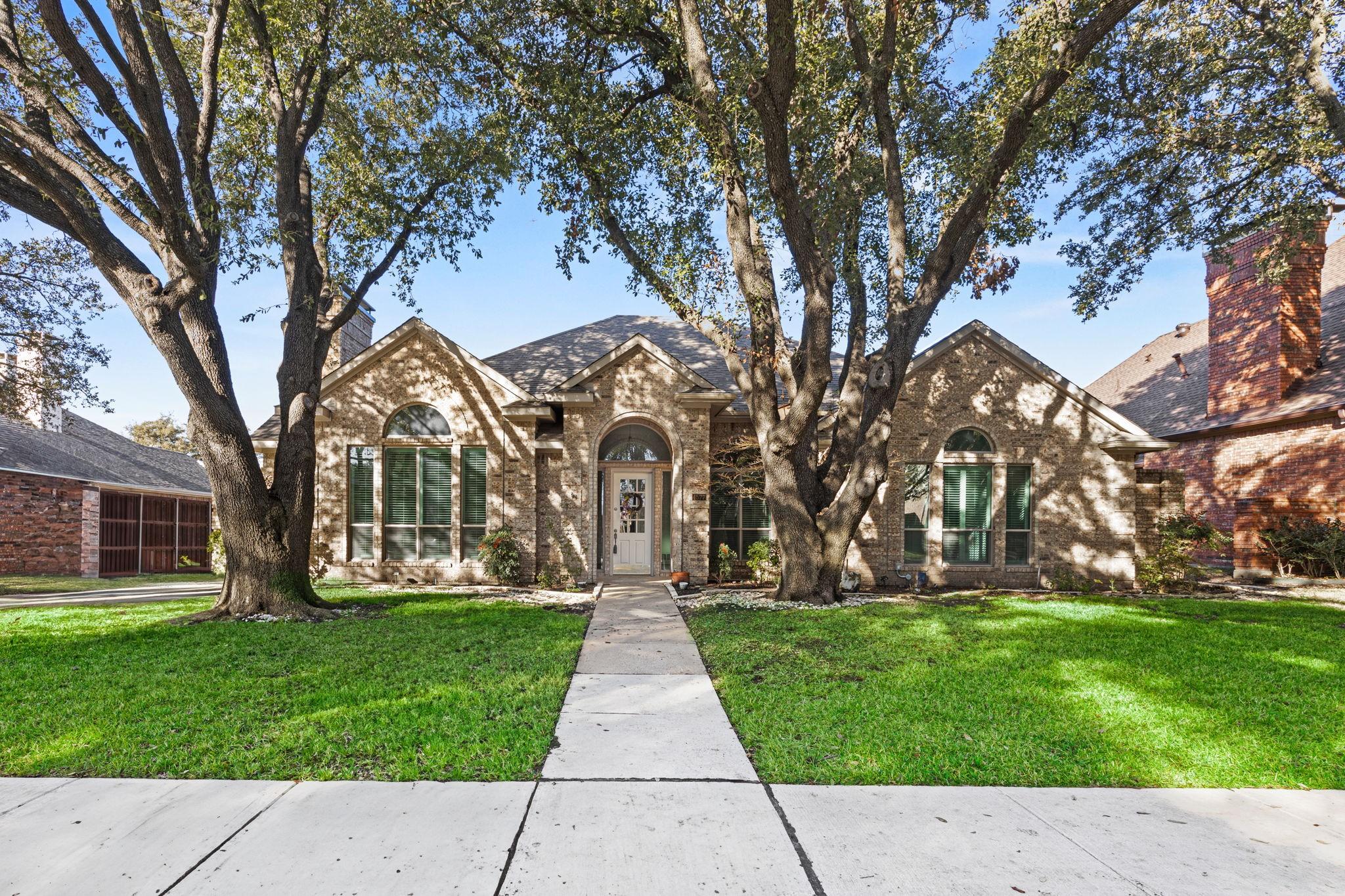 Hallmark Dr, Plano, TX 75024