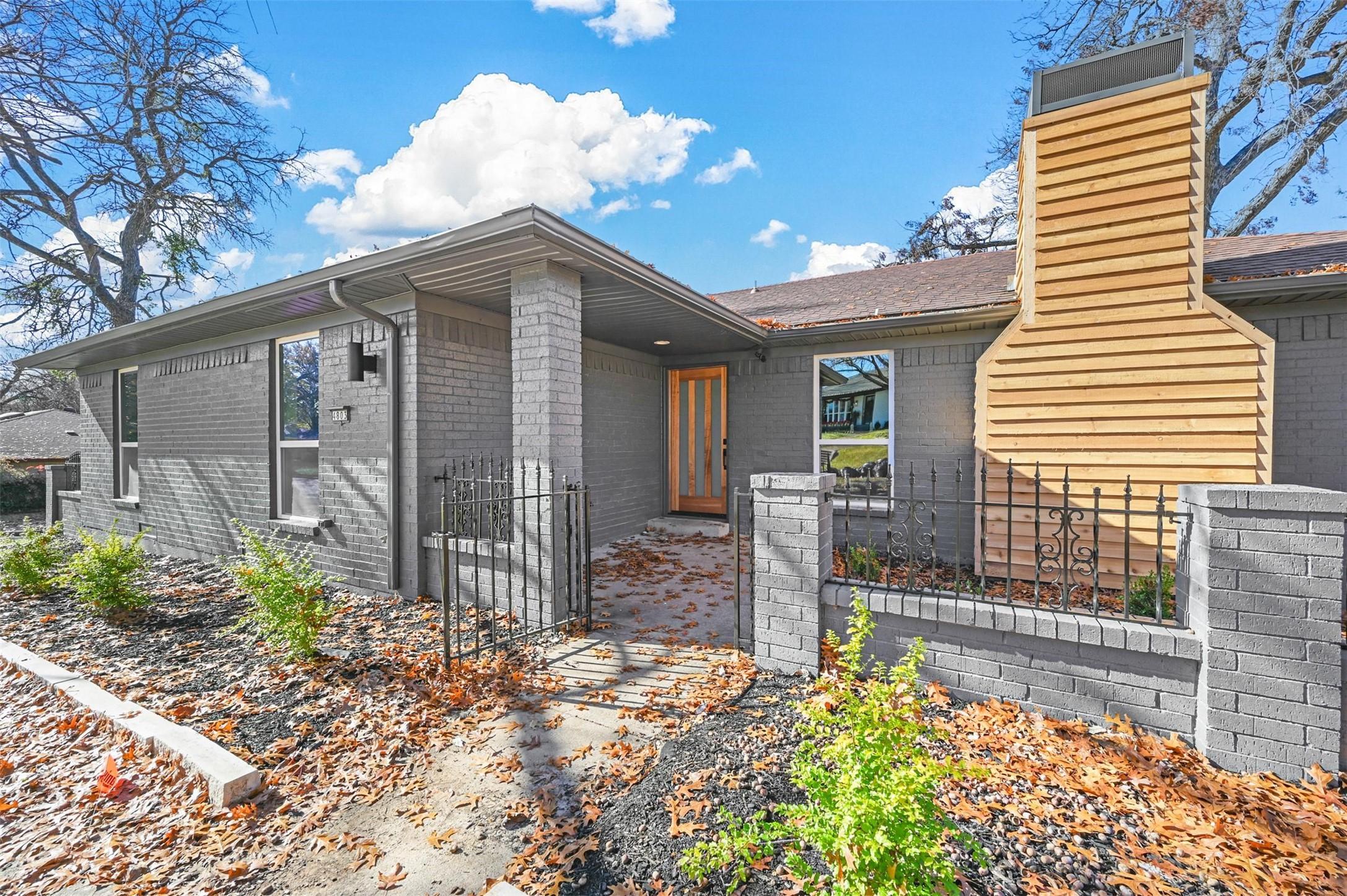 Ashbrook Rd, Dallas, TX 75227