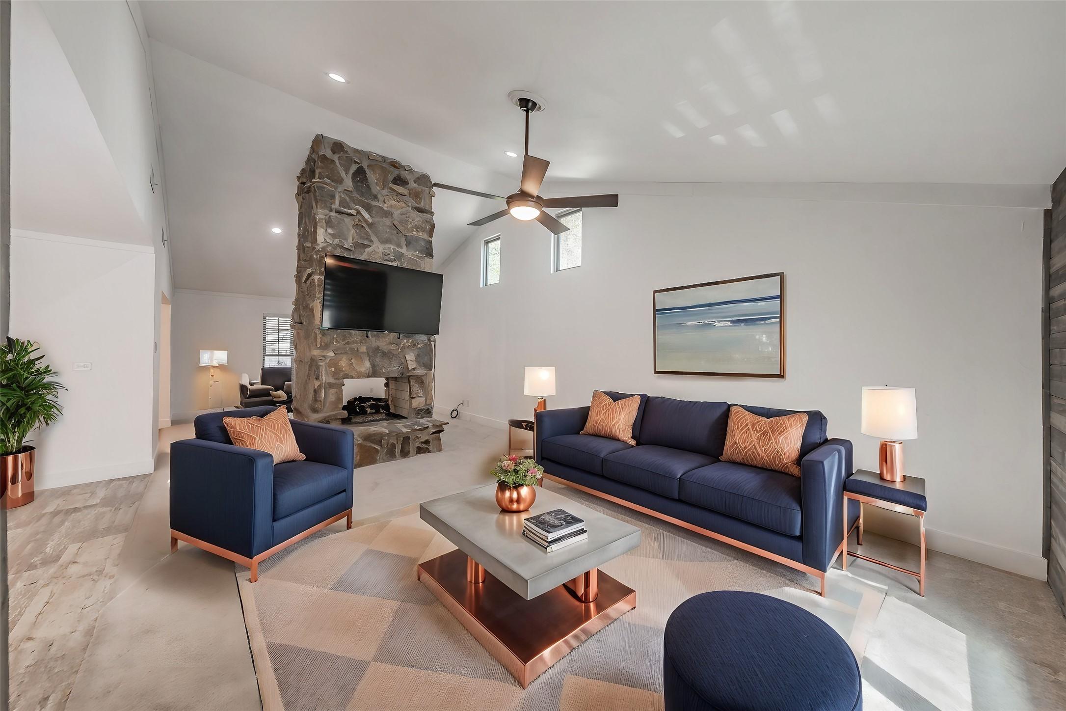 Jeannie Ln, Hurst, TX 76054