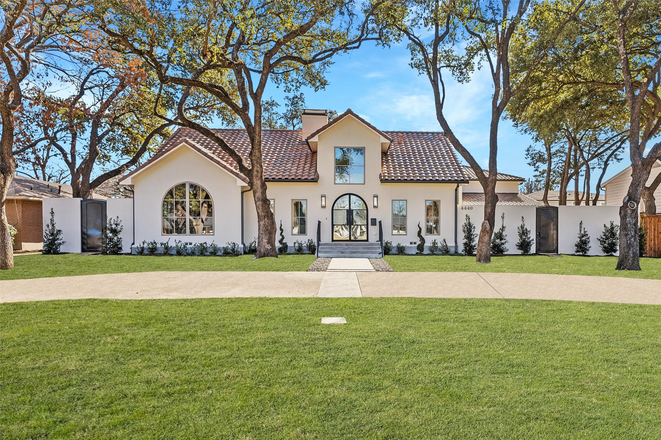 Willow Ln, Dallas, TX 75244