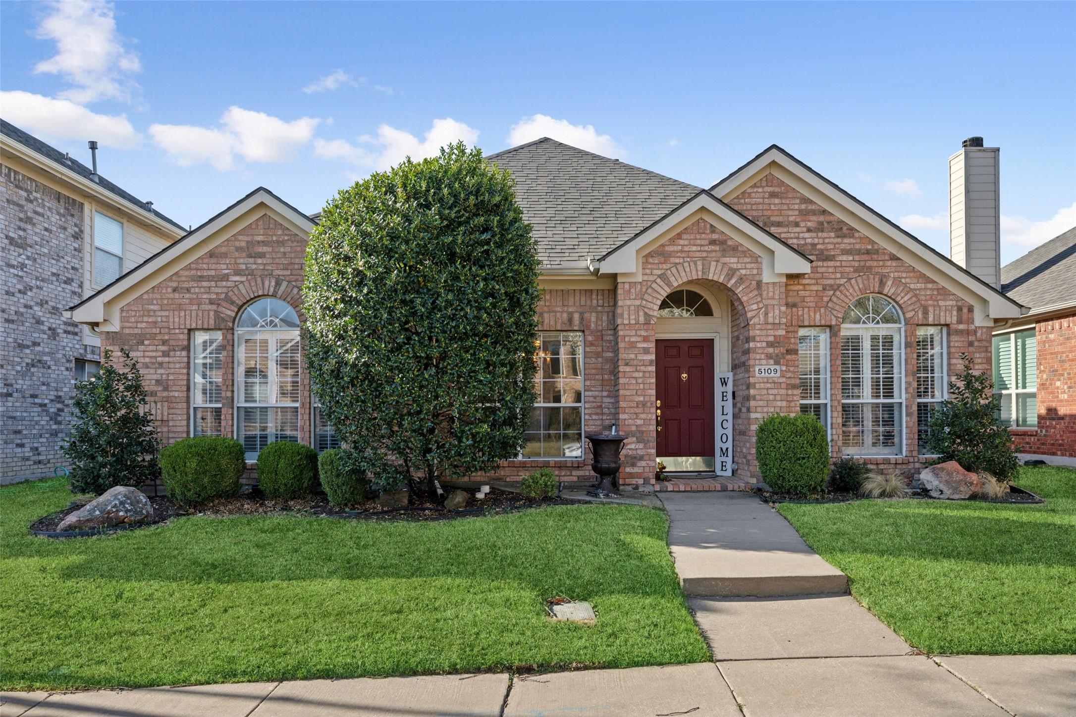 China Berry Dr, Mckinney, TX 75070