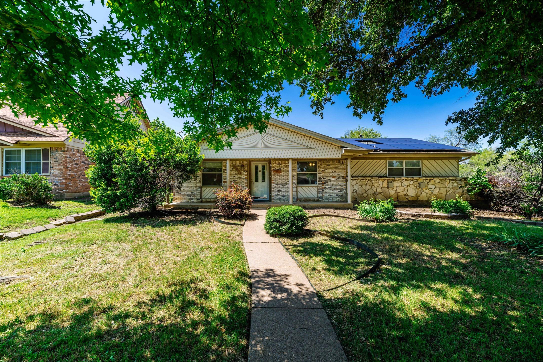 W Rochelle Rd, Irving, TX 75062