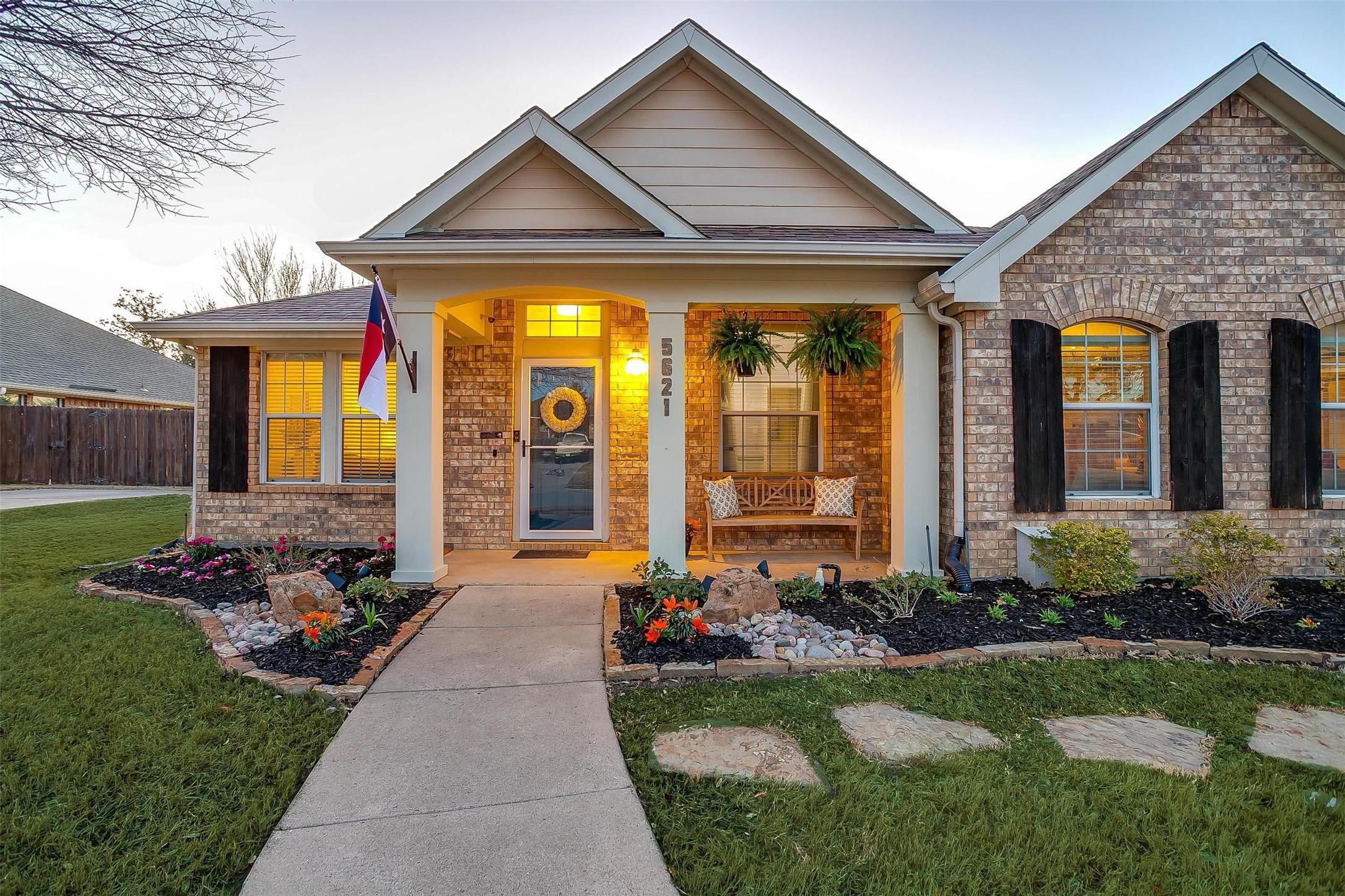 Southern Hills Dr, North Richland Hills, TX 76180
