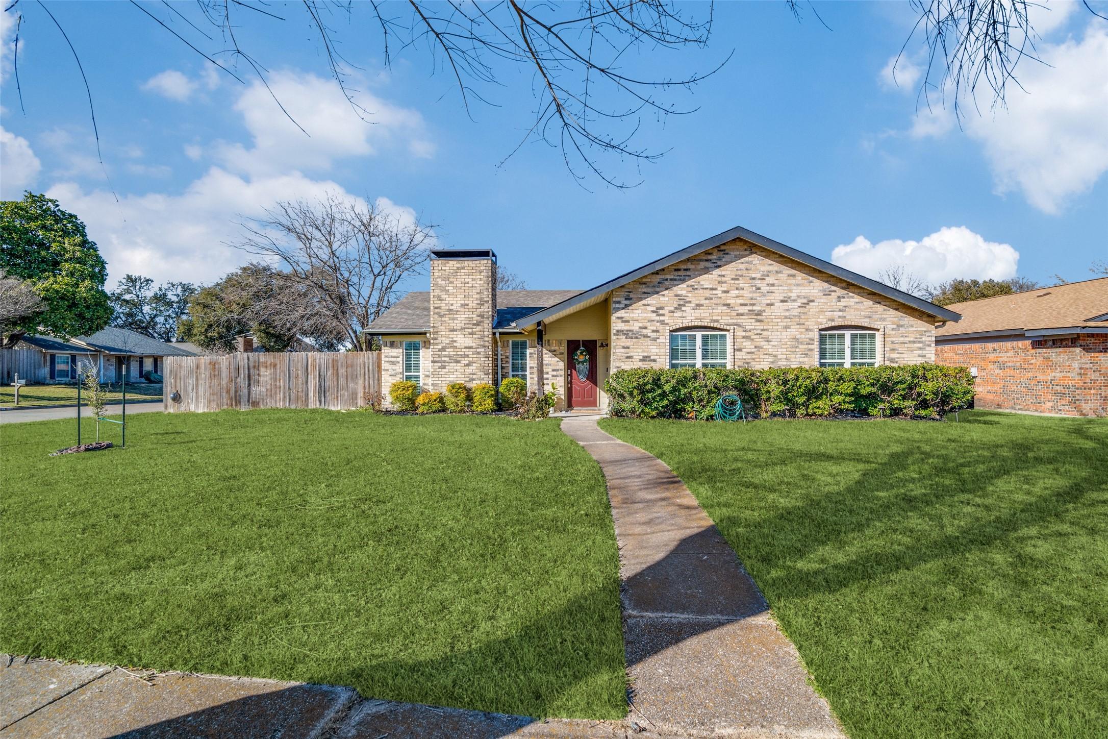 Ivanridge Ln, Garland, TX 75044