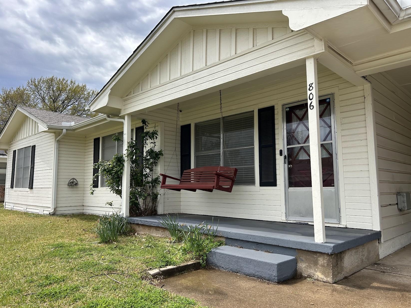 Carver St, Whitesboro, TX 76273
