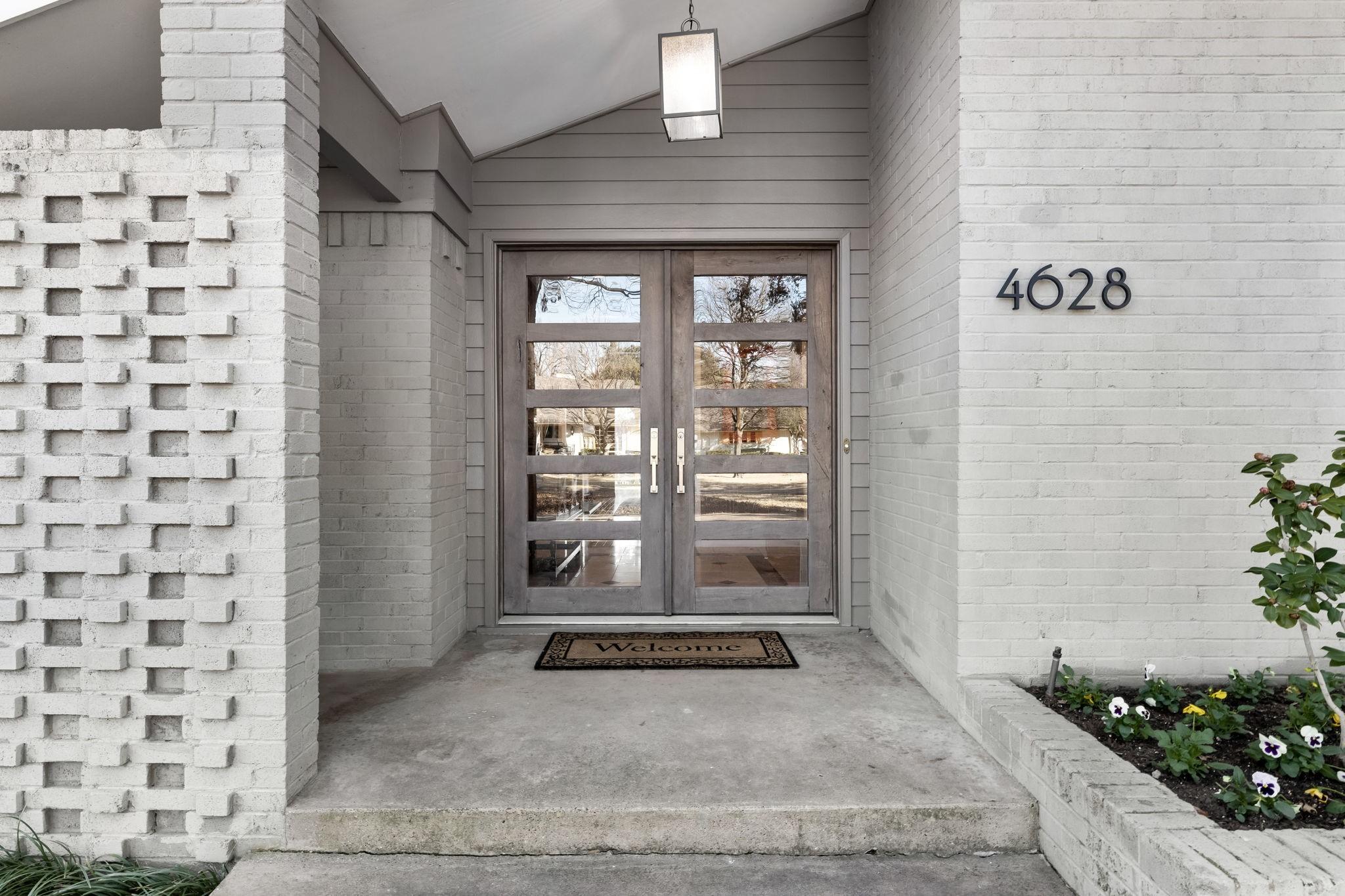 College Park Dr, Dallas, TX 75229