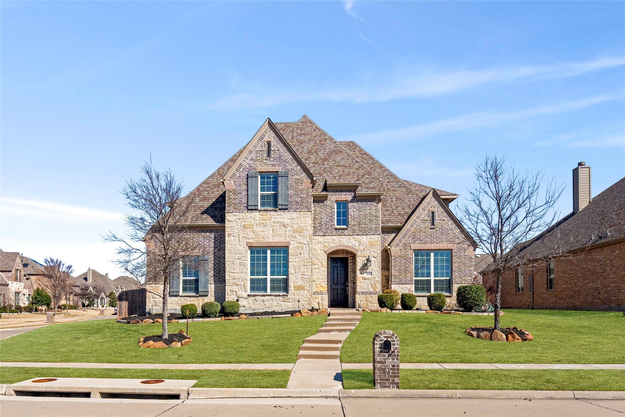 Glover Dr, Sachse, TX 75048