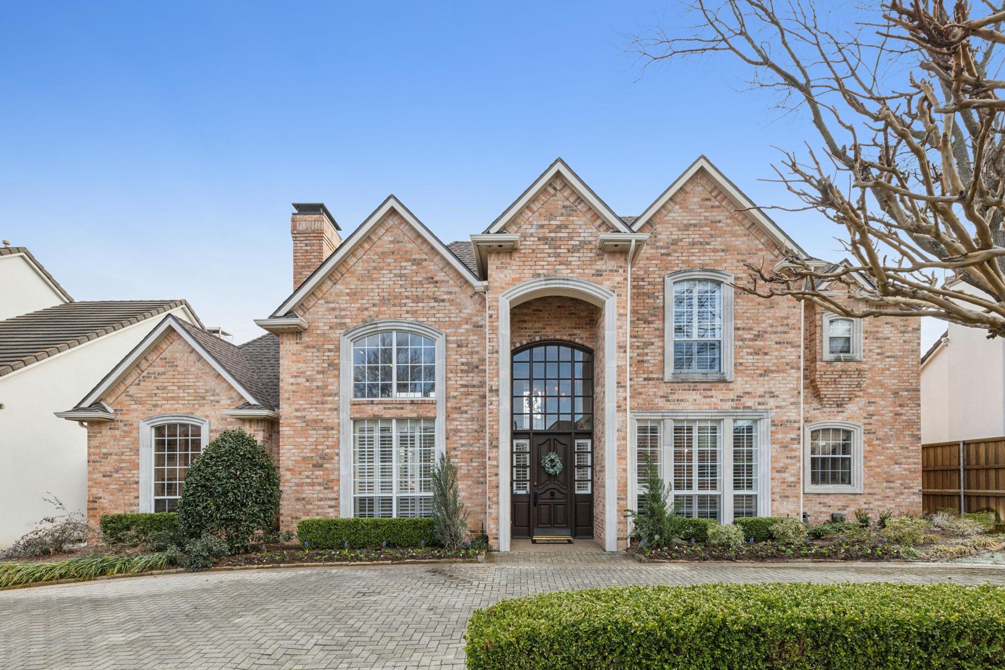Holly Tree Dr, Dallas, TX 75287