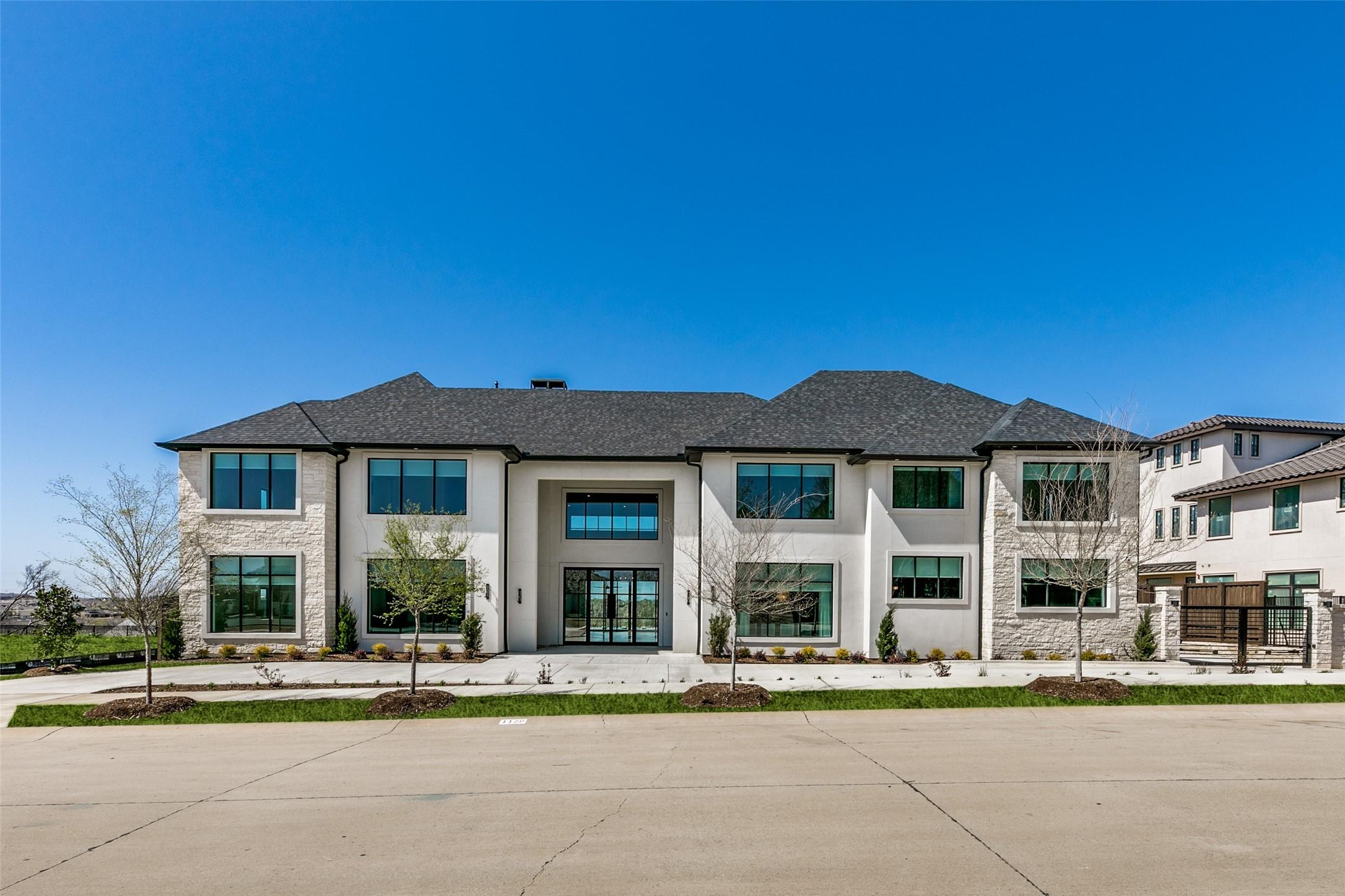 Long Isles Ln, Lewisville, TX 75056