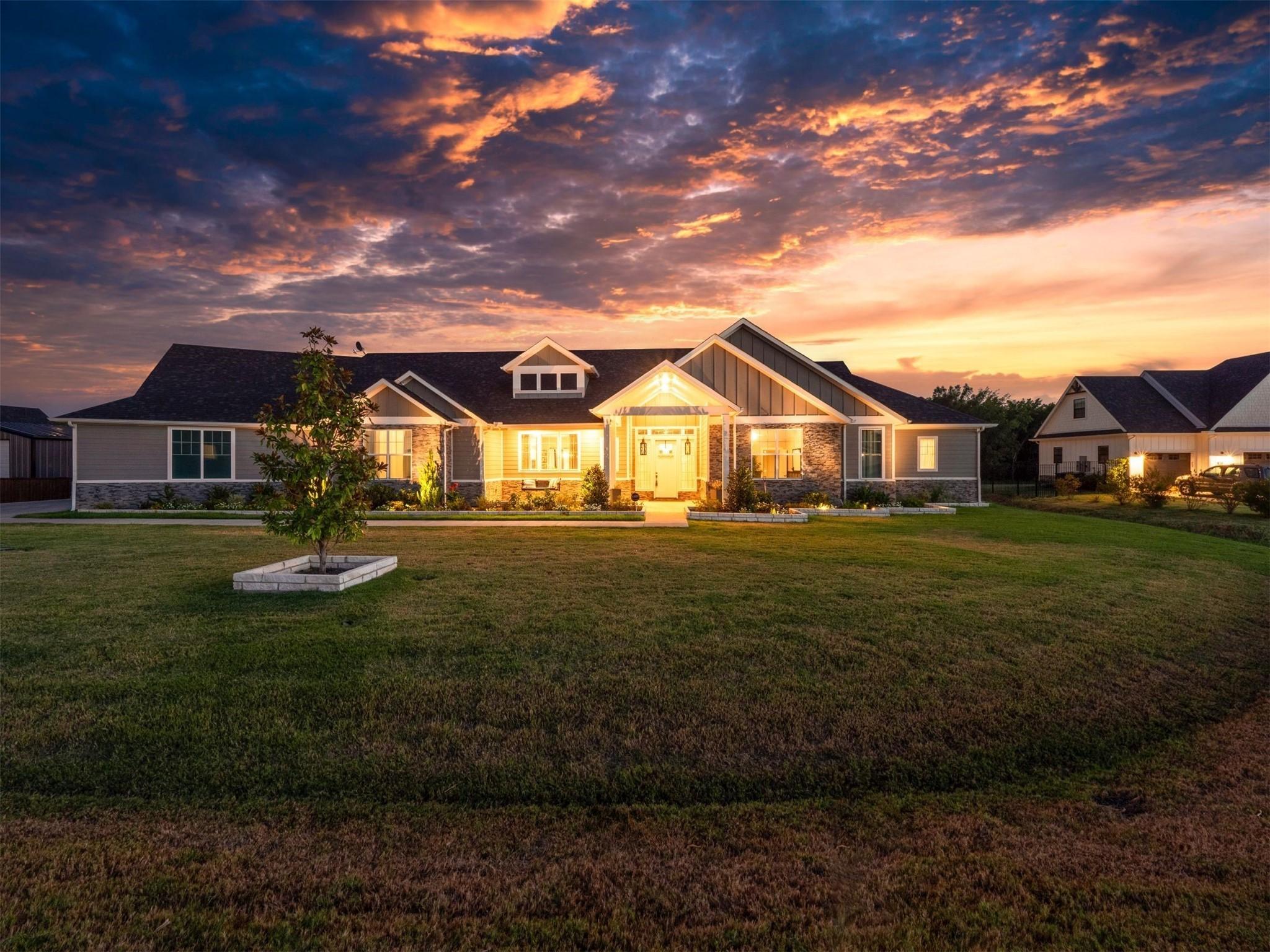 Declaration Dr, Nevada, TX 75173
