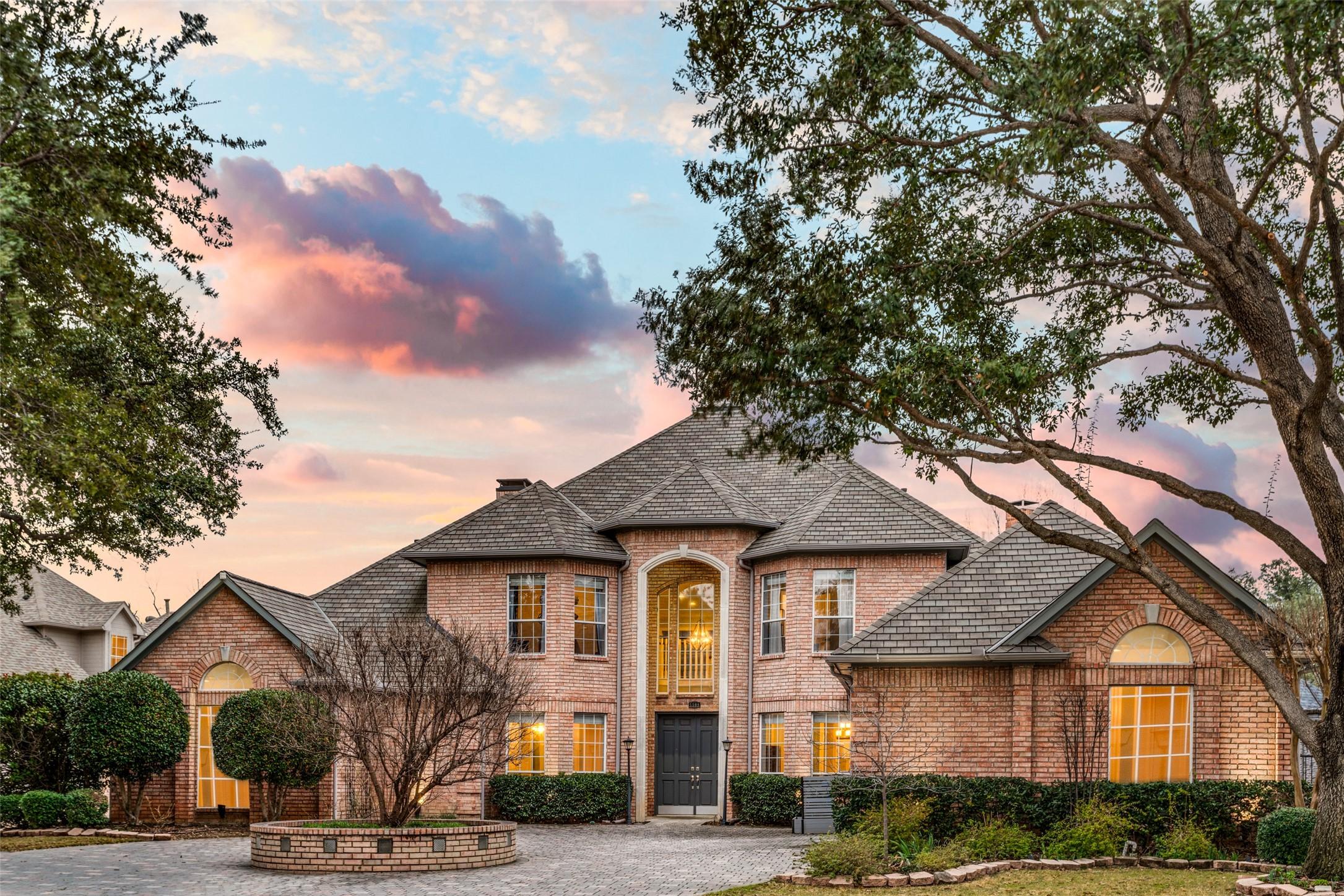 Willow Wood Ln, Dallas, TX 75252