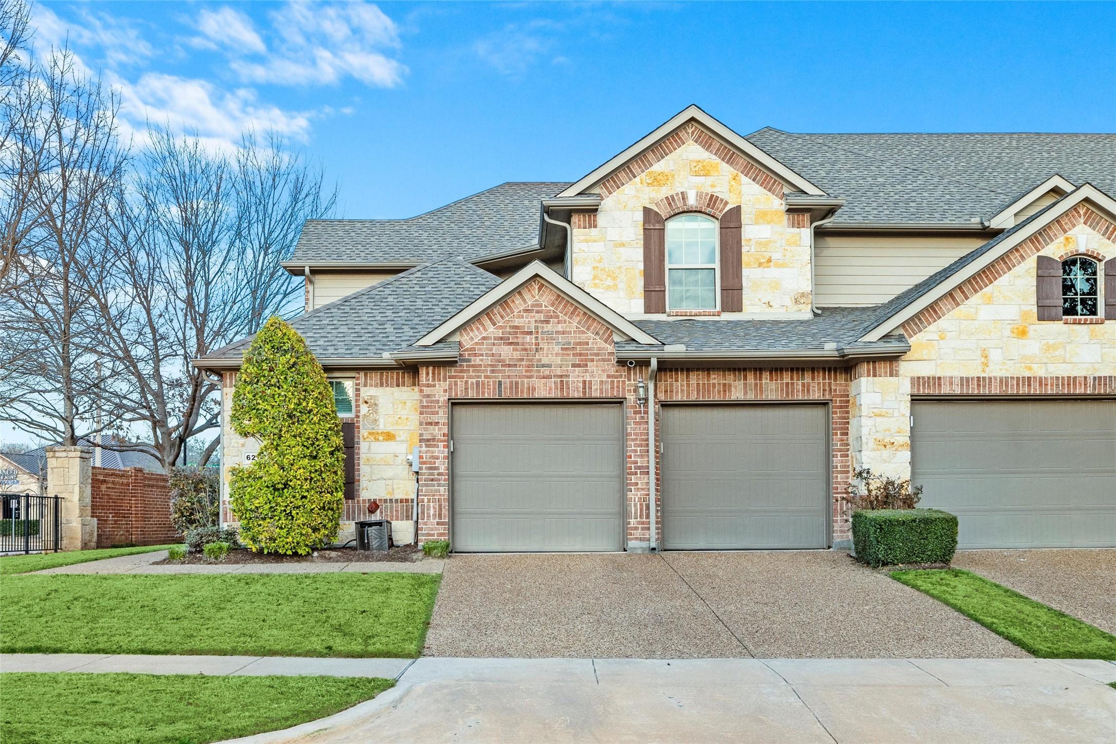 Eagle Nest Dr, Garland, TX 75044