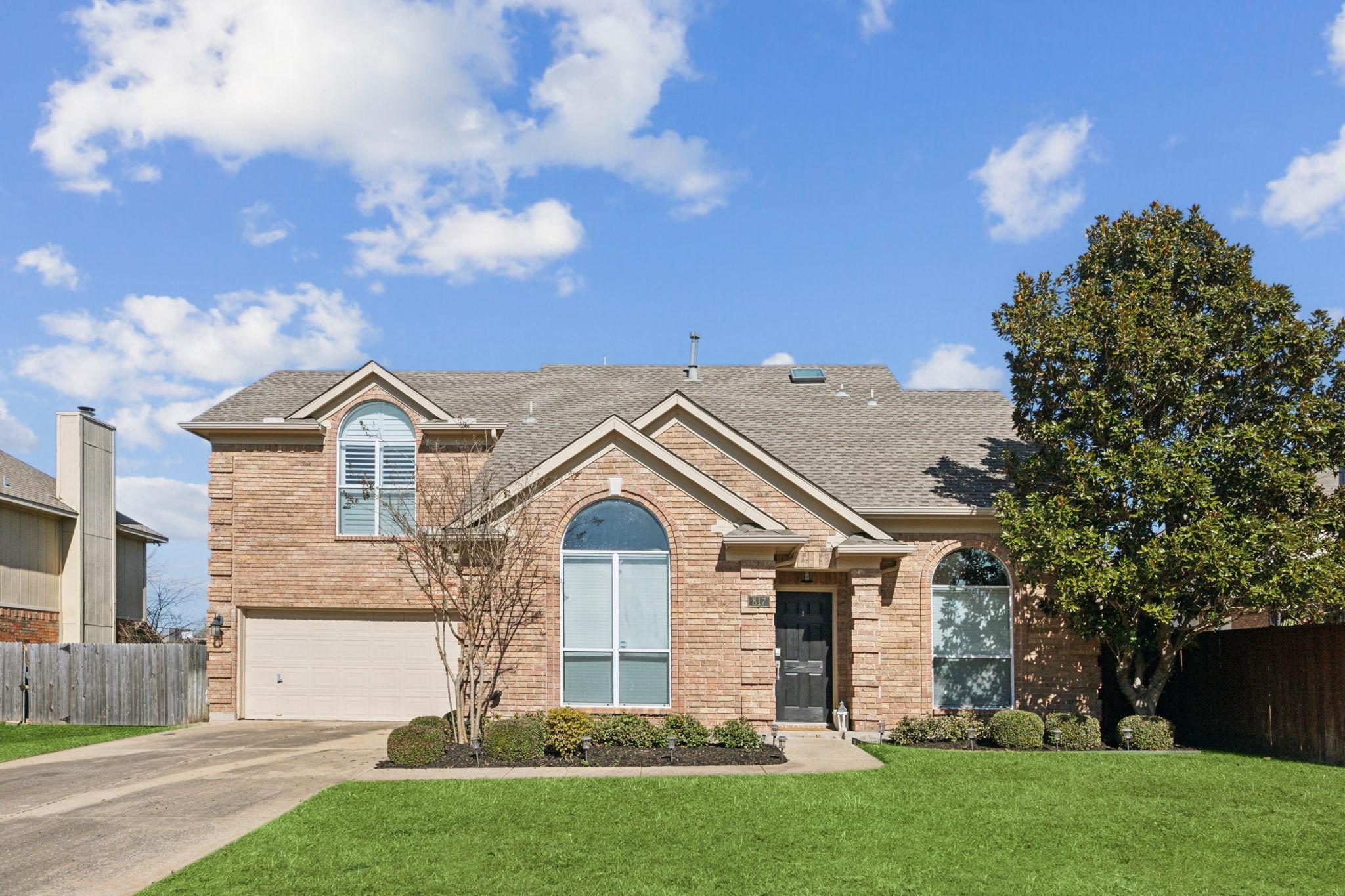 Greylyn Dr, Plano, TX 75075