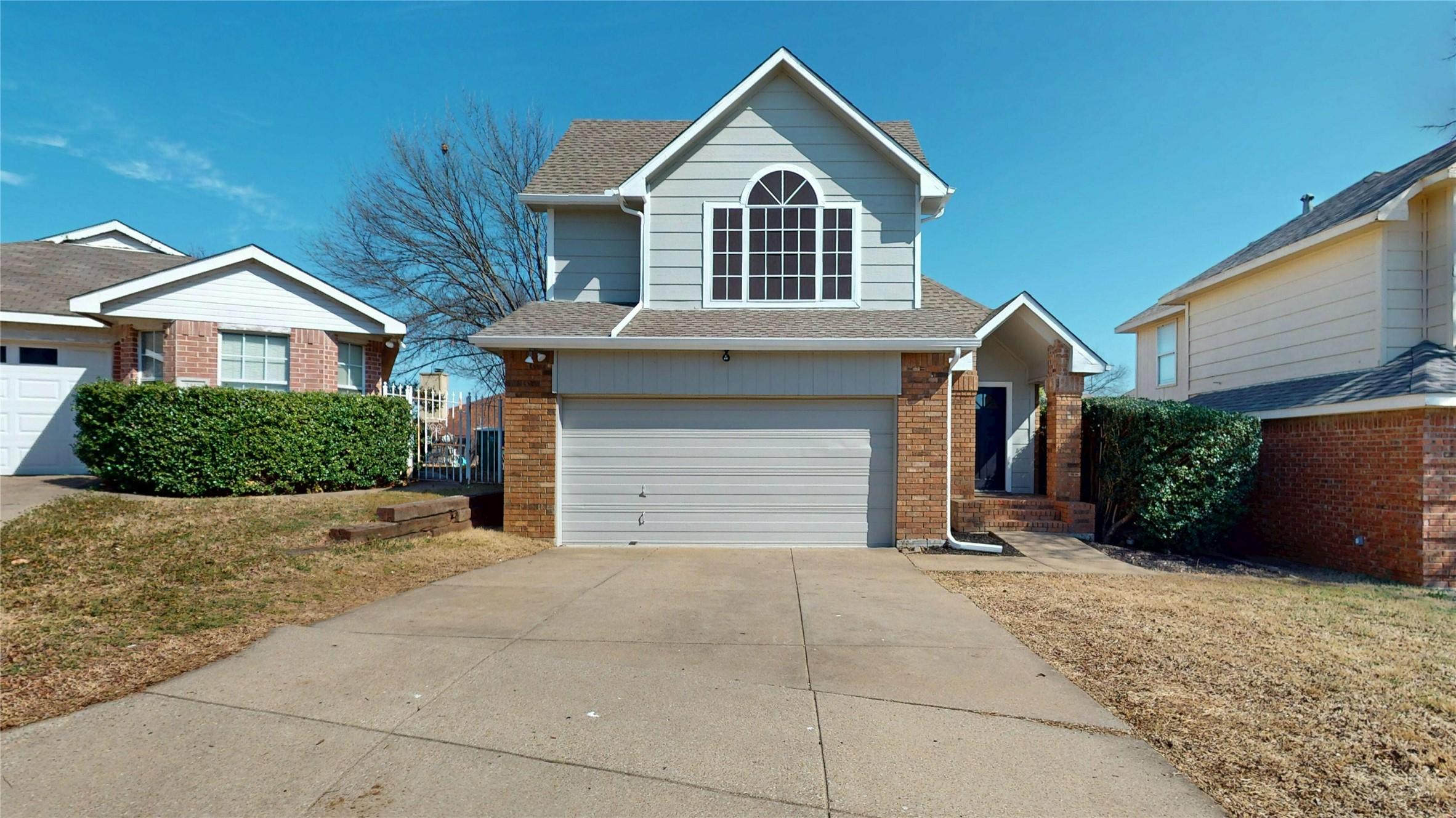 Arbor Hill Dr, Fort Worth, TX 76120