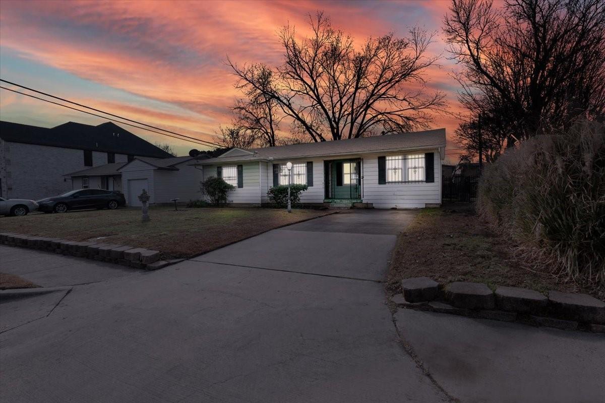 Edith St, Irving, TX 75061