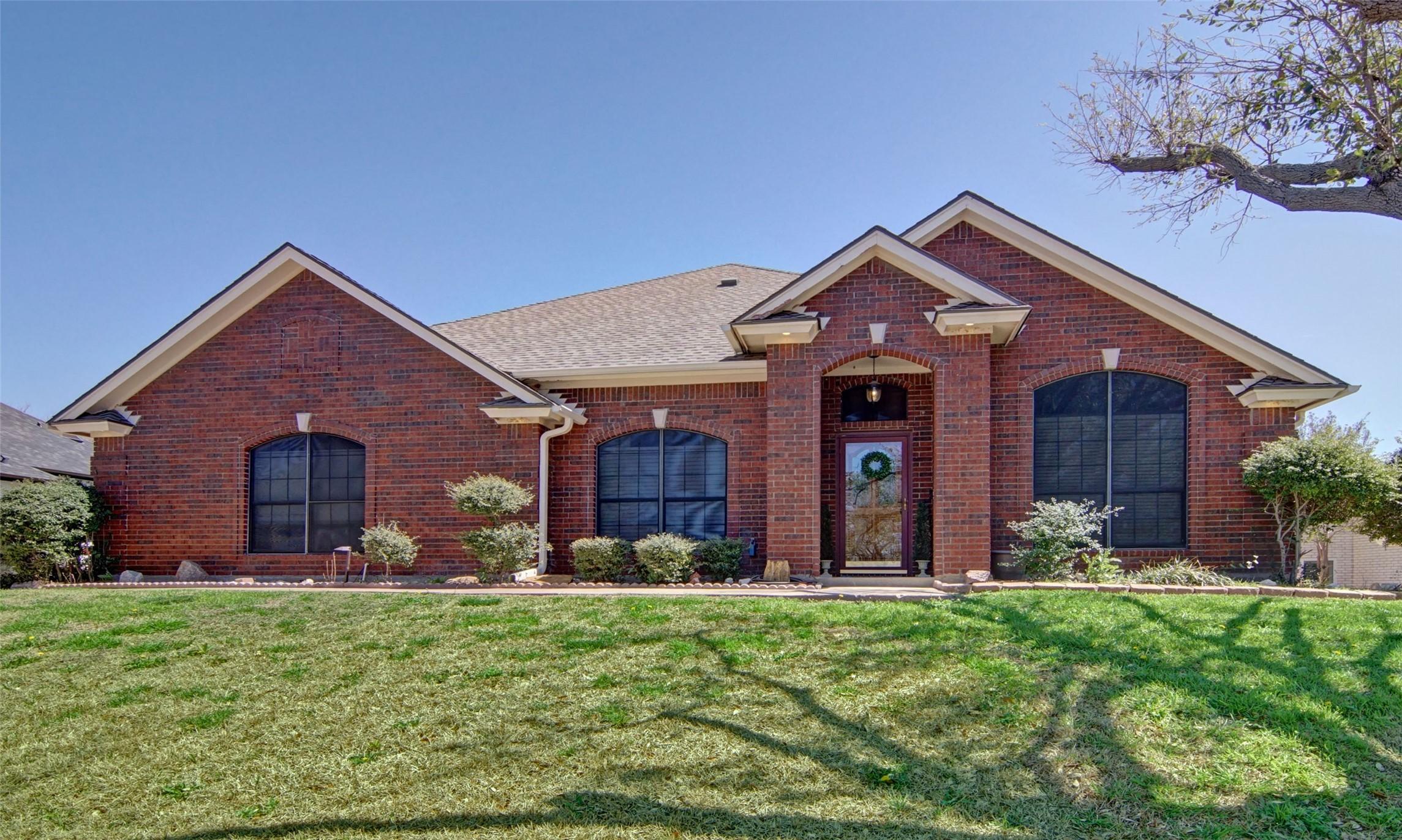 Woodslane Dr, Fort Worth, TX 76179