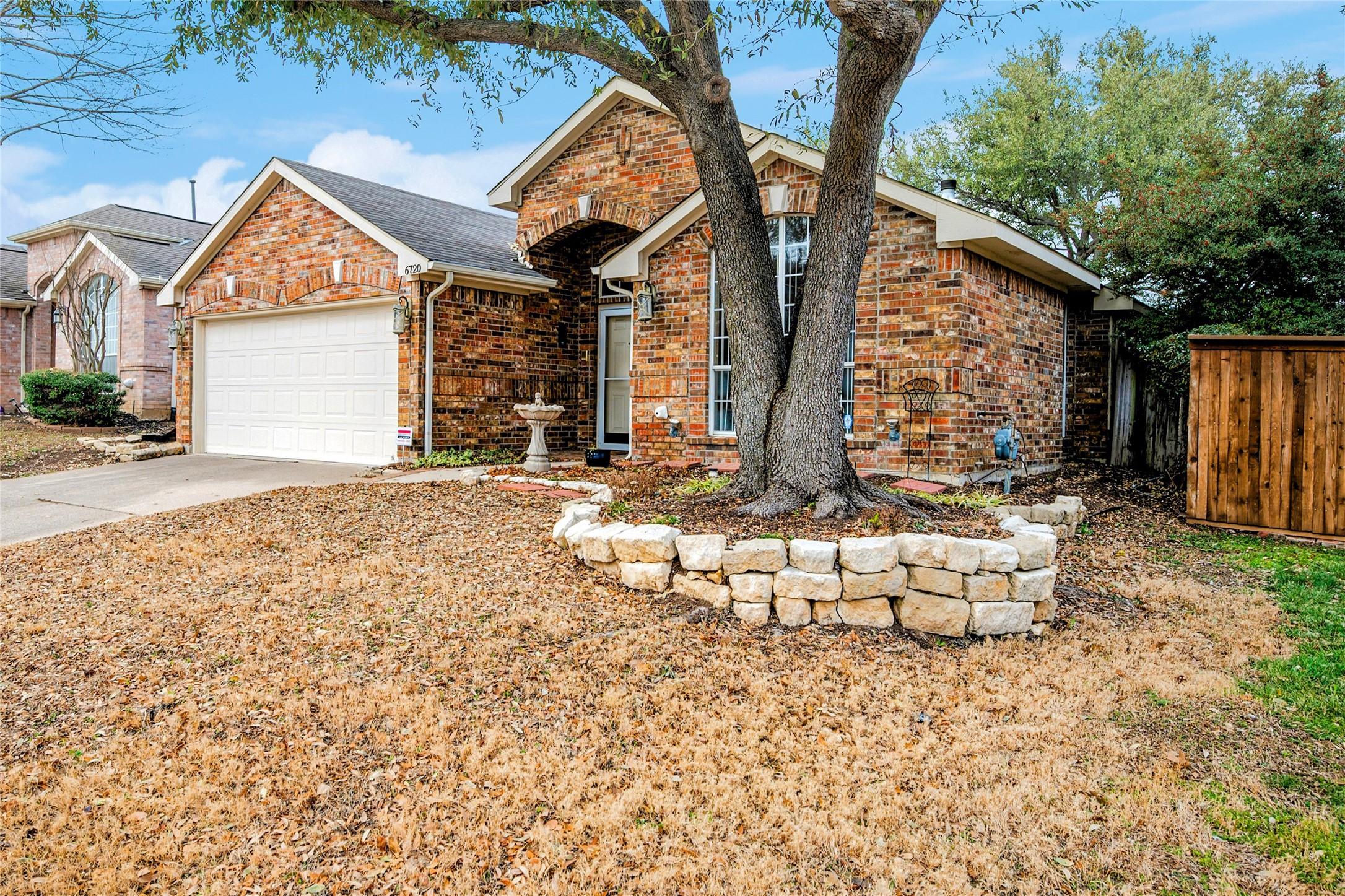 Day Dr, Fort Worth, TX 76132