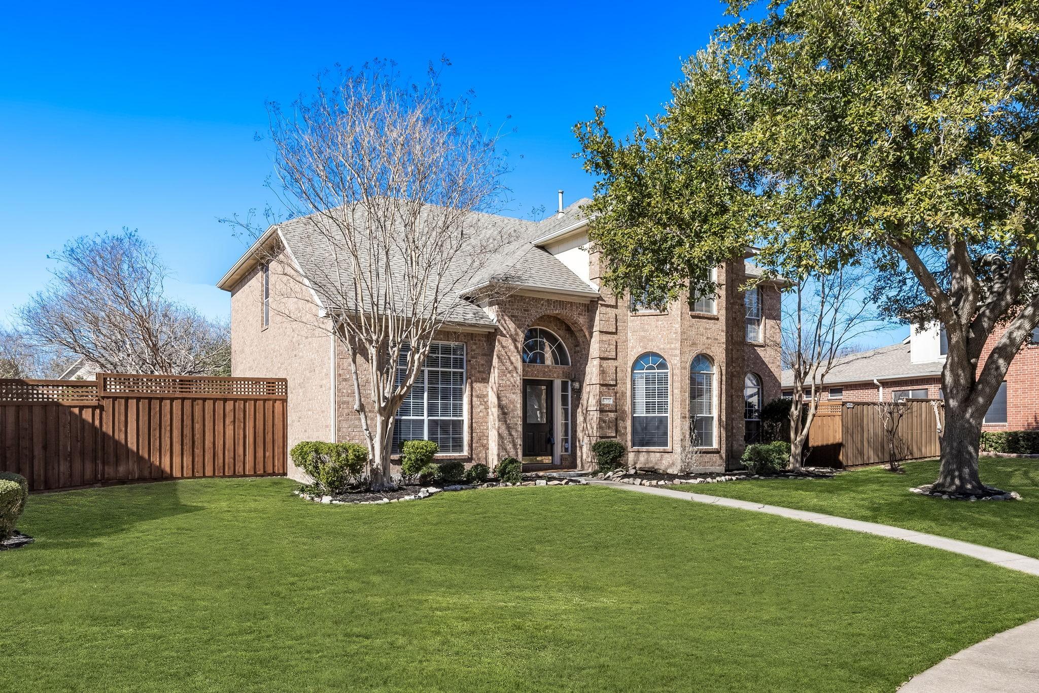 Abingdon Dr, Richardson, TX 75082