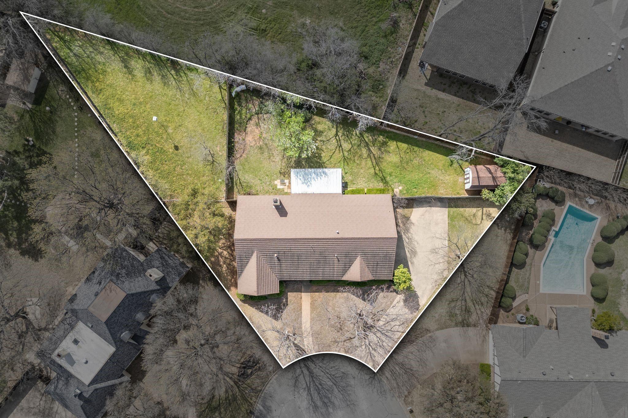 Diamond Loch N, North Richland Hills, TX 76180