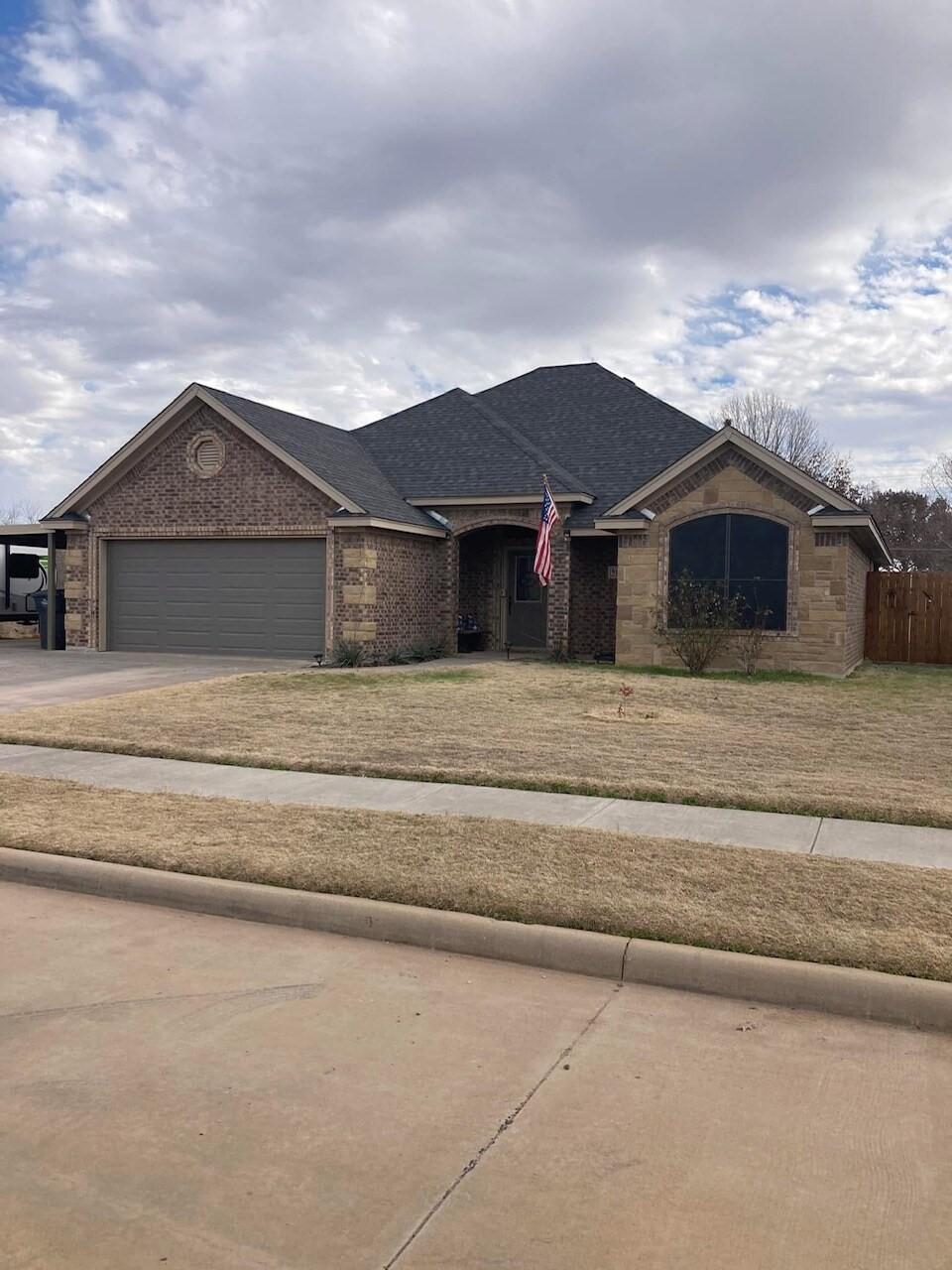 Royalwood Dr, Wichita Falls, TX 76302