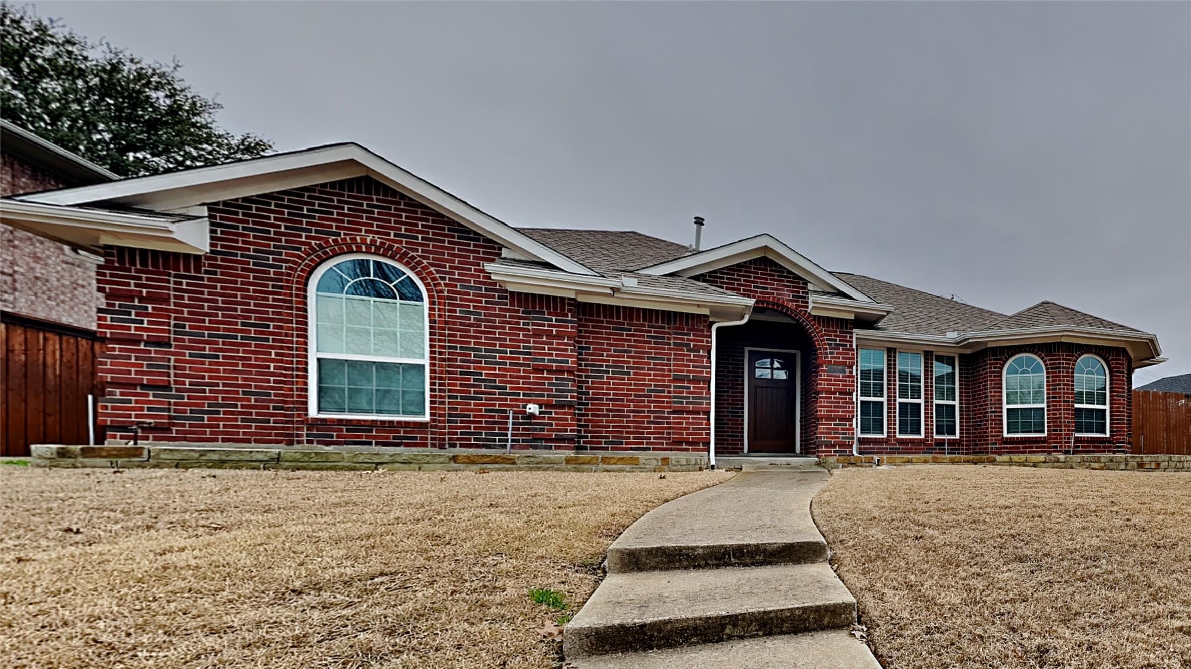 Chimneywood Dr, Rowlett, TX 75089