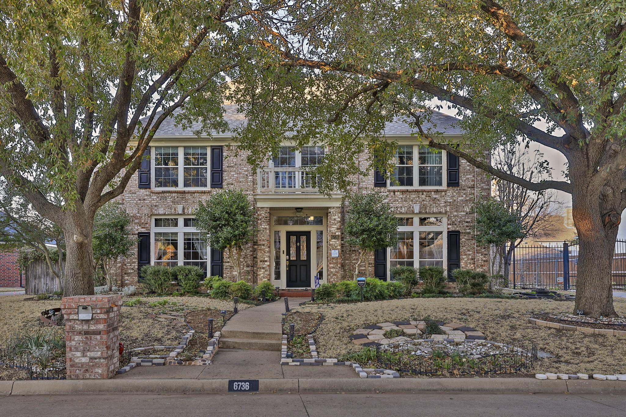 E Park Dr, Fort Worth, TX 76132