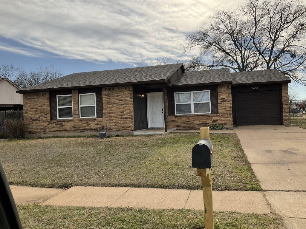 Whirlwind Dr, Fort Worth, TX 76133