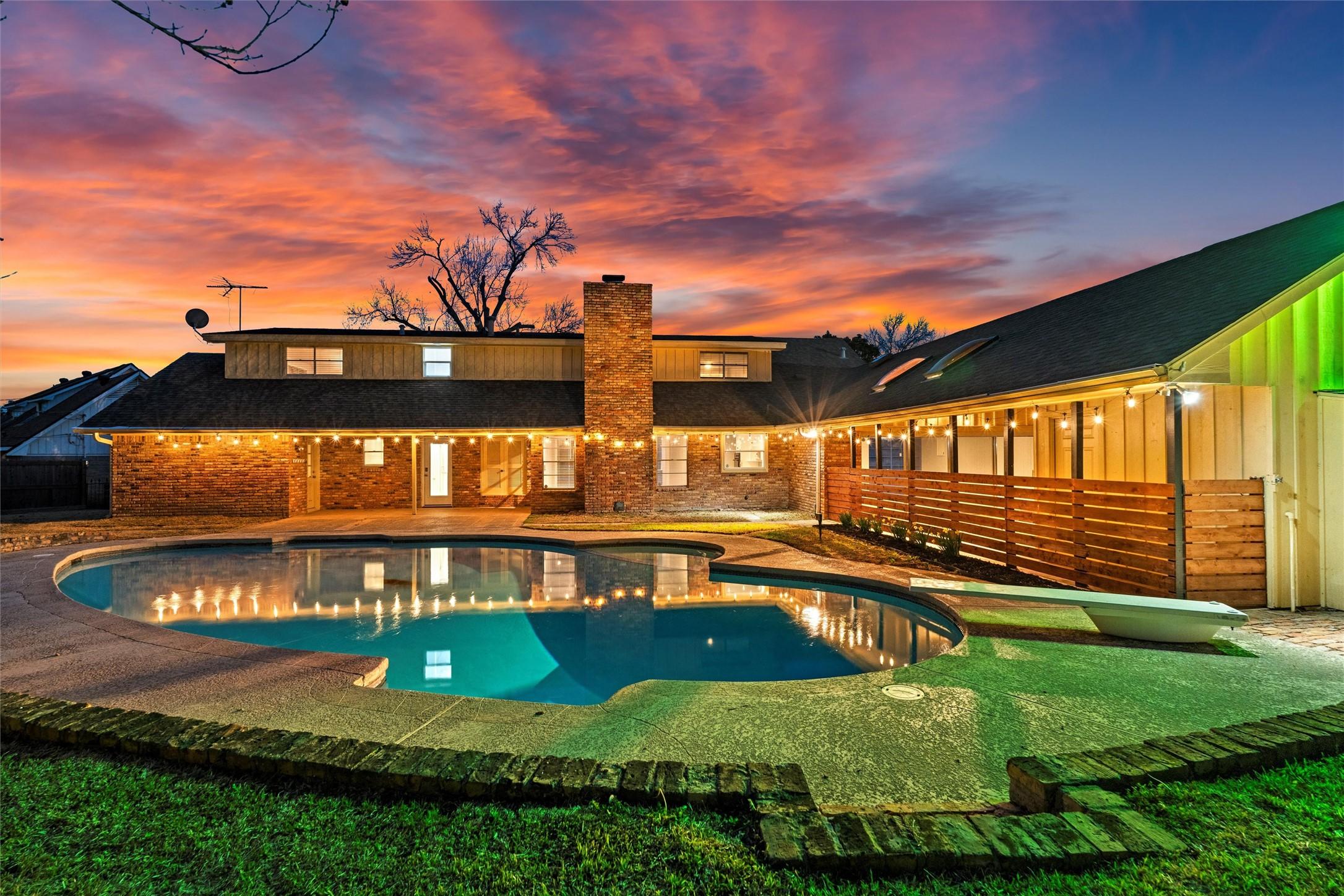 Georgian Ct, Haltom City, TX 76117