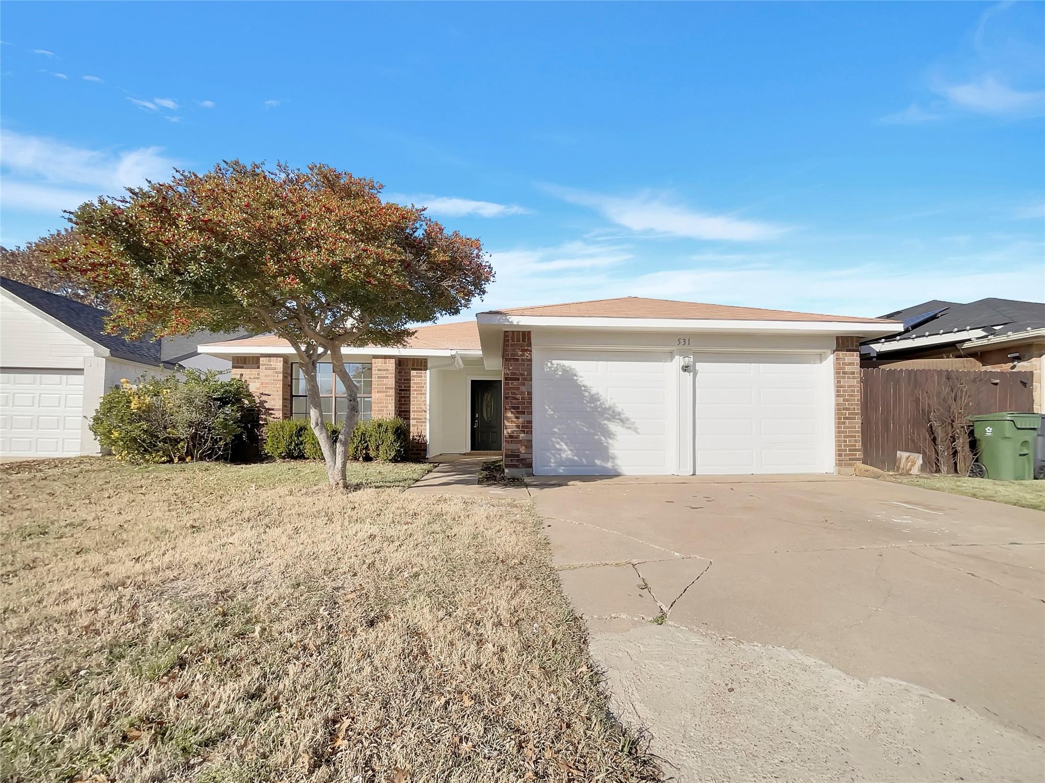 Valley Mills Dr, Arlington, TX 76018