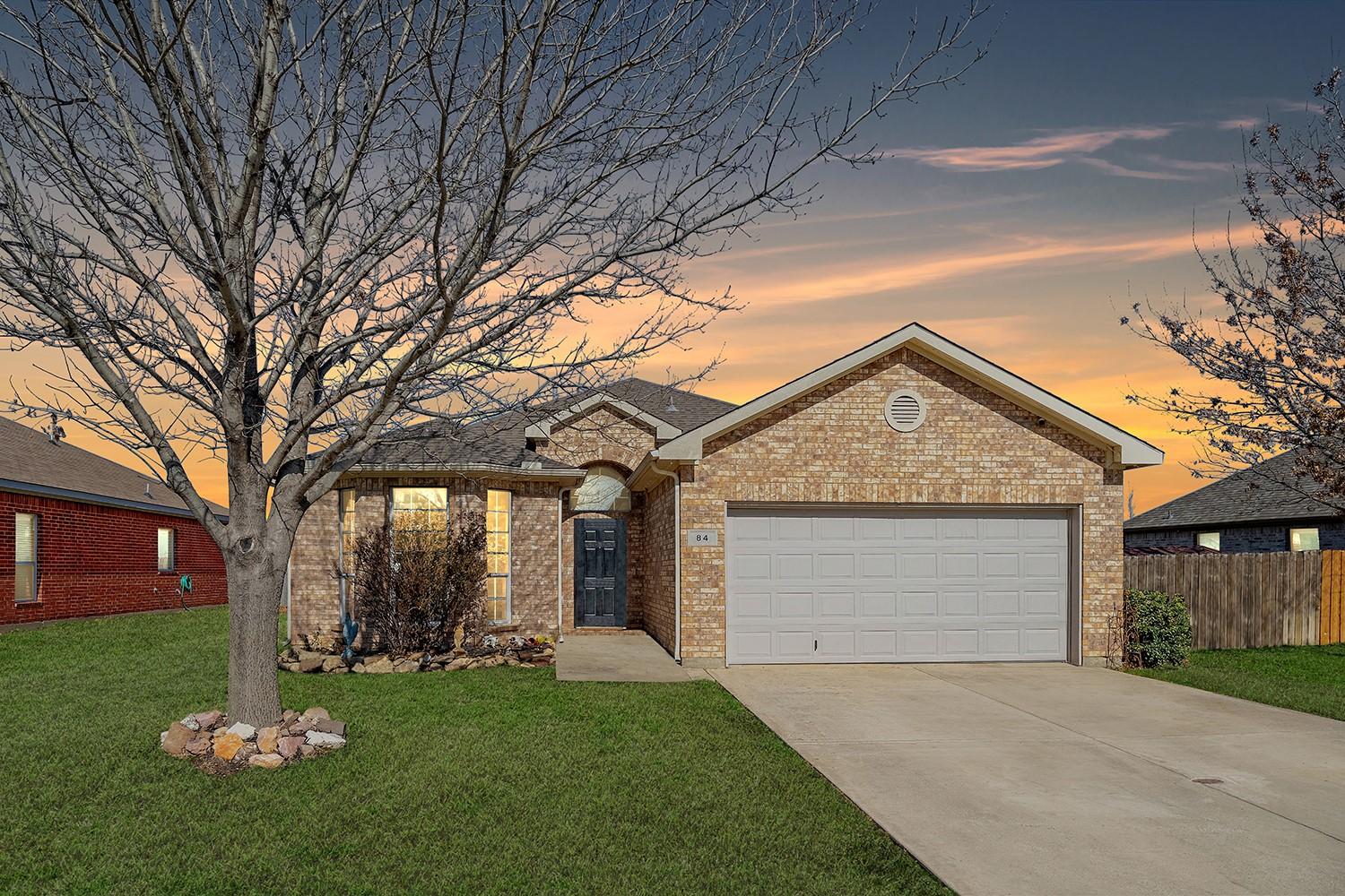 N Highland Dr, Sanger, TX 76266