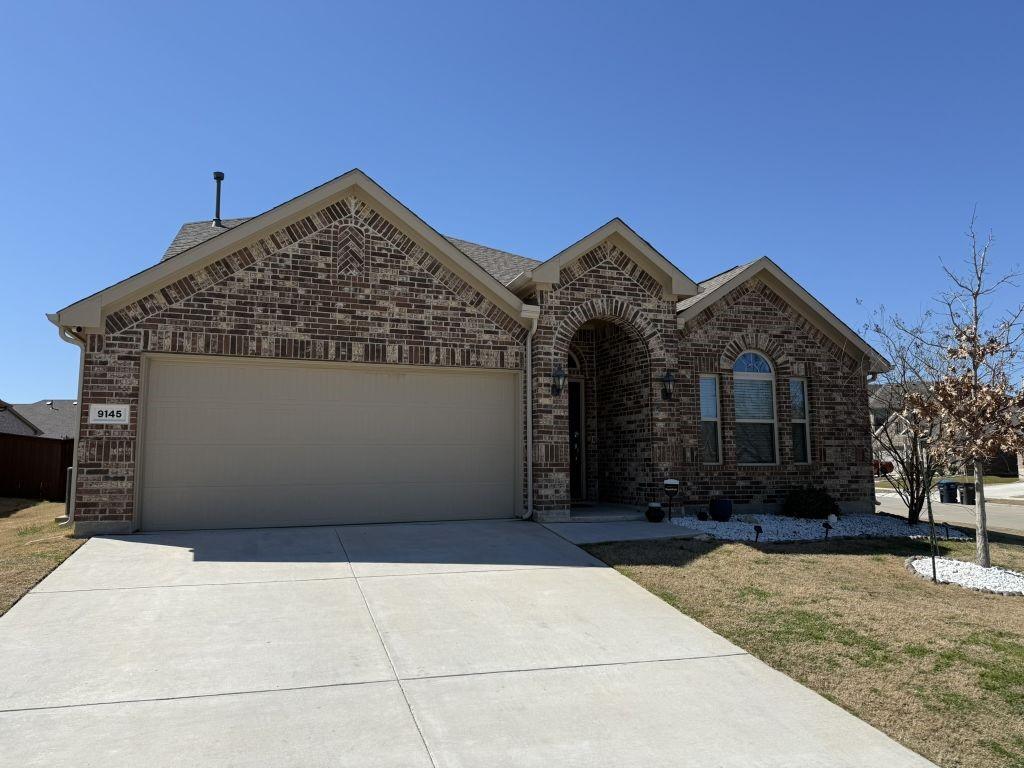Copper Crossing Dr, Fort Worth, TX 76131