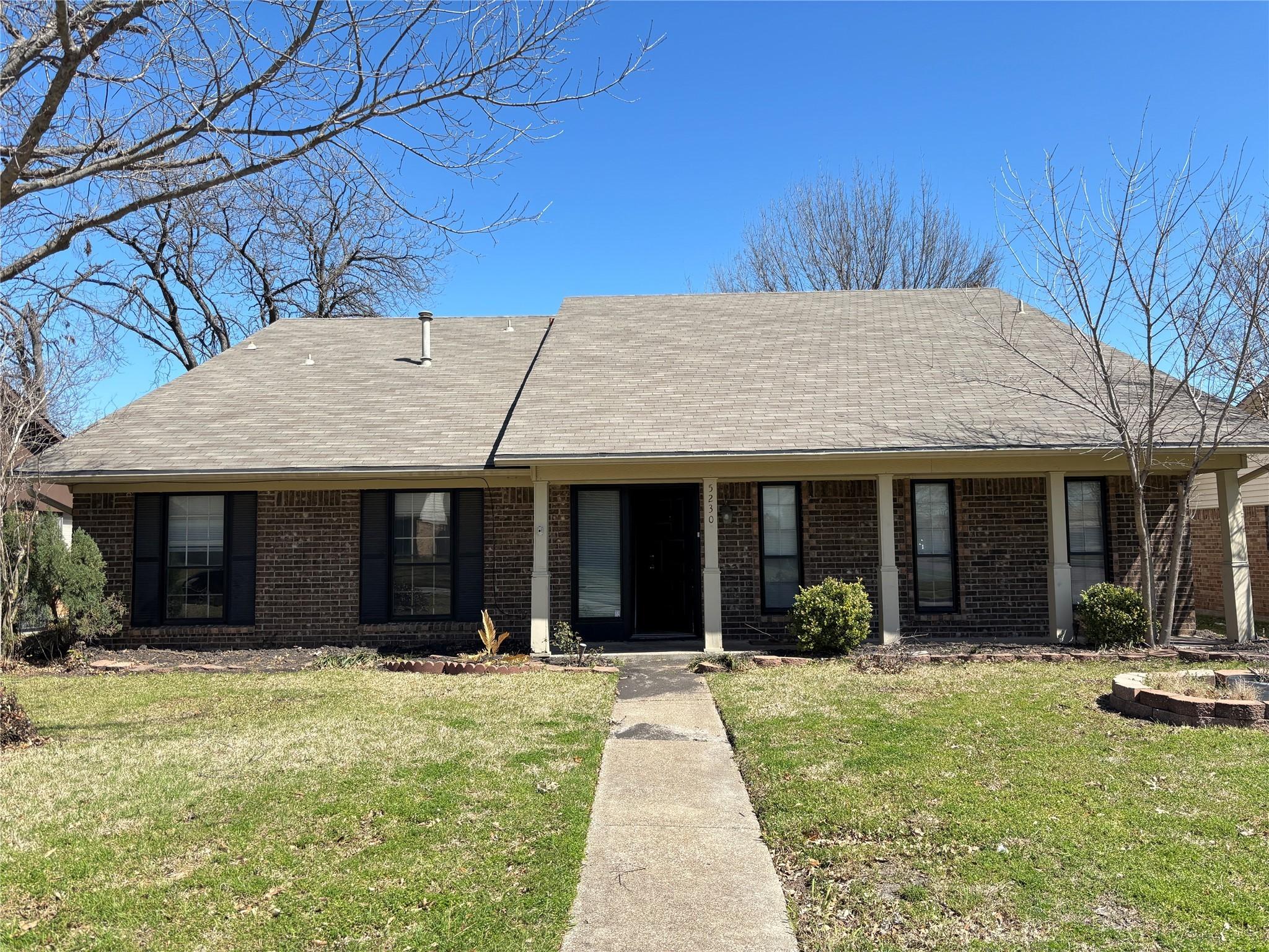 Barcelona Dr, Garland, TX 75043
