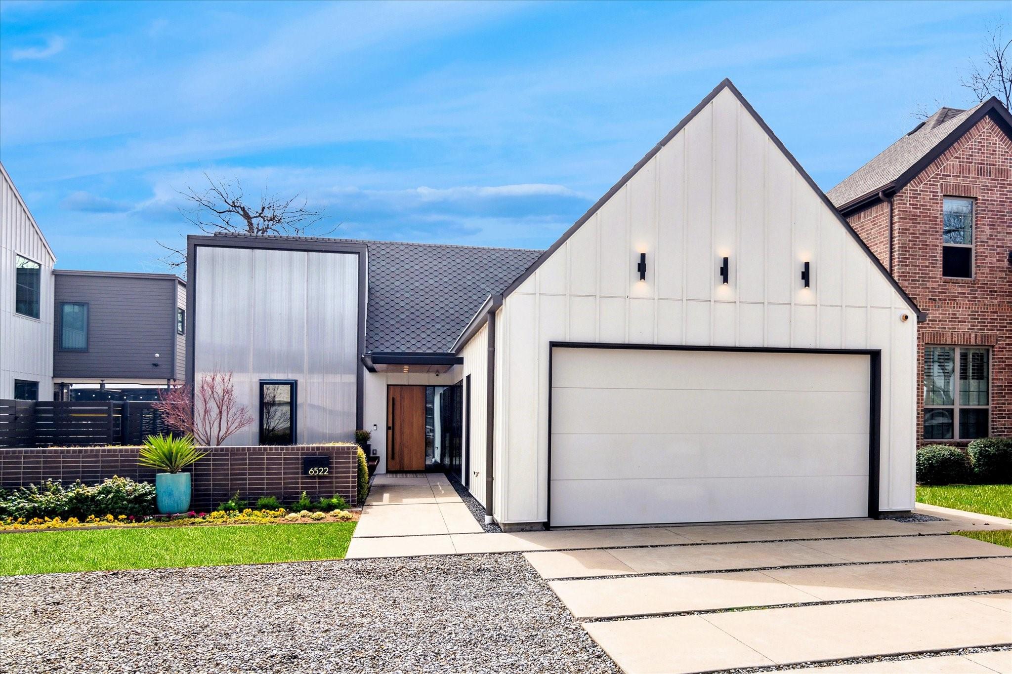 Trammel Dr, Dallas, TX 75214