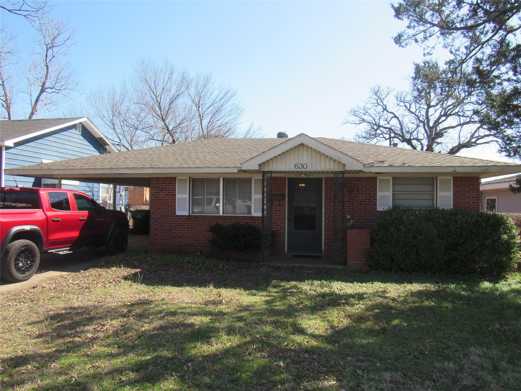 W Brock St, Denison, TX 75020