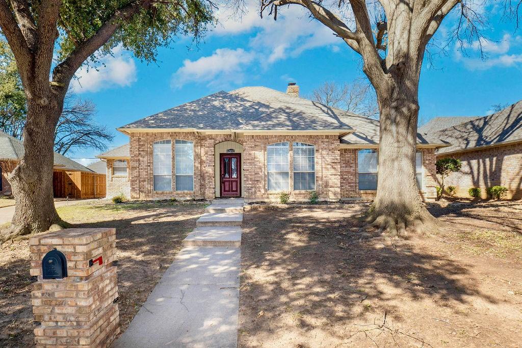 Meadowedge Rd, Arlington, TX 76001